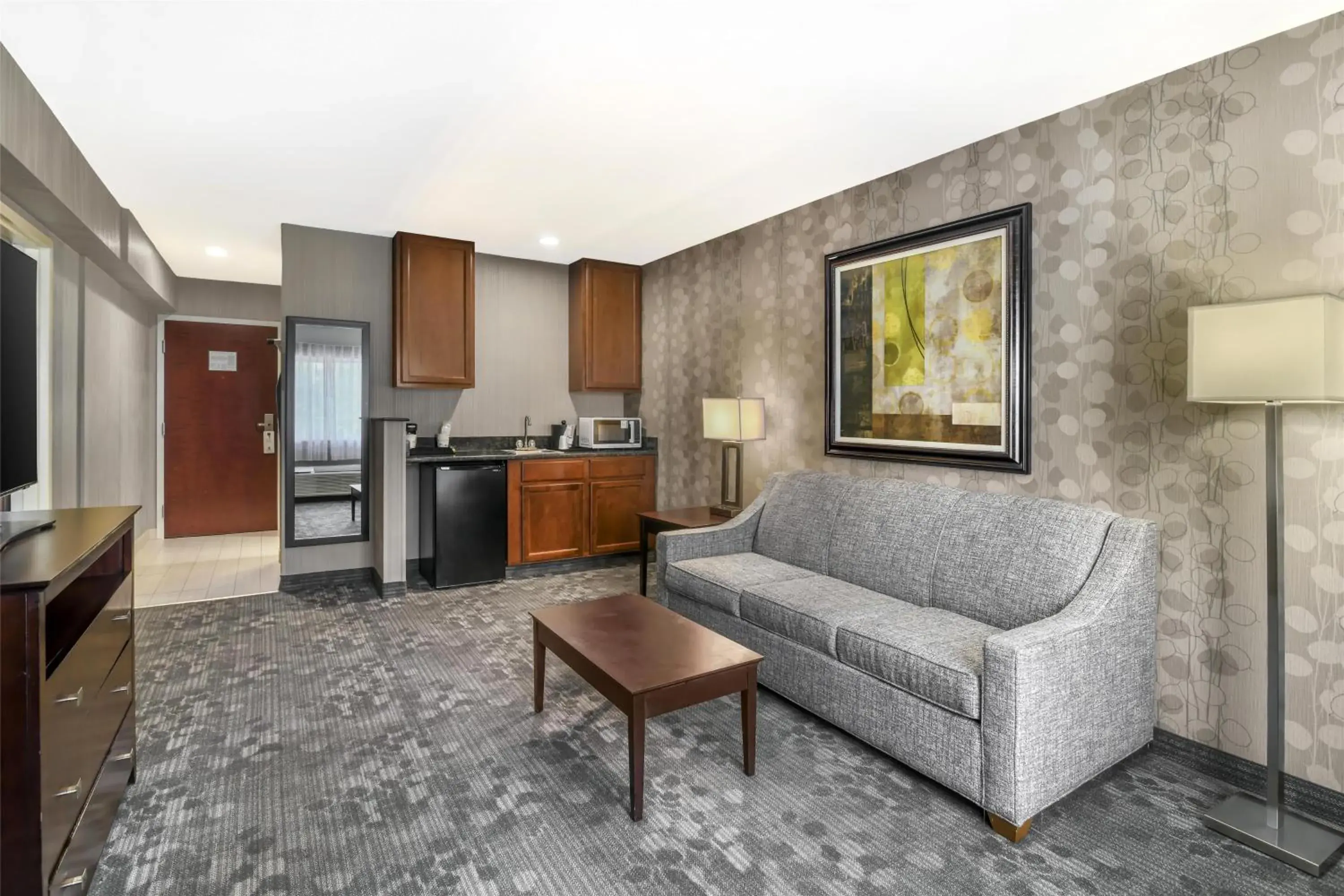 Bedroom in Best Western Concord Inn and Suites Bedroom in Best Western Concord Inn and Suites