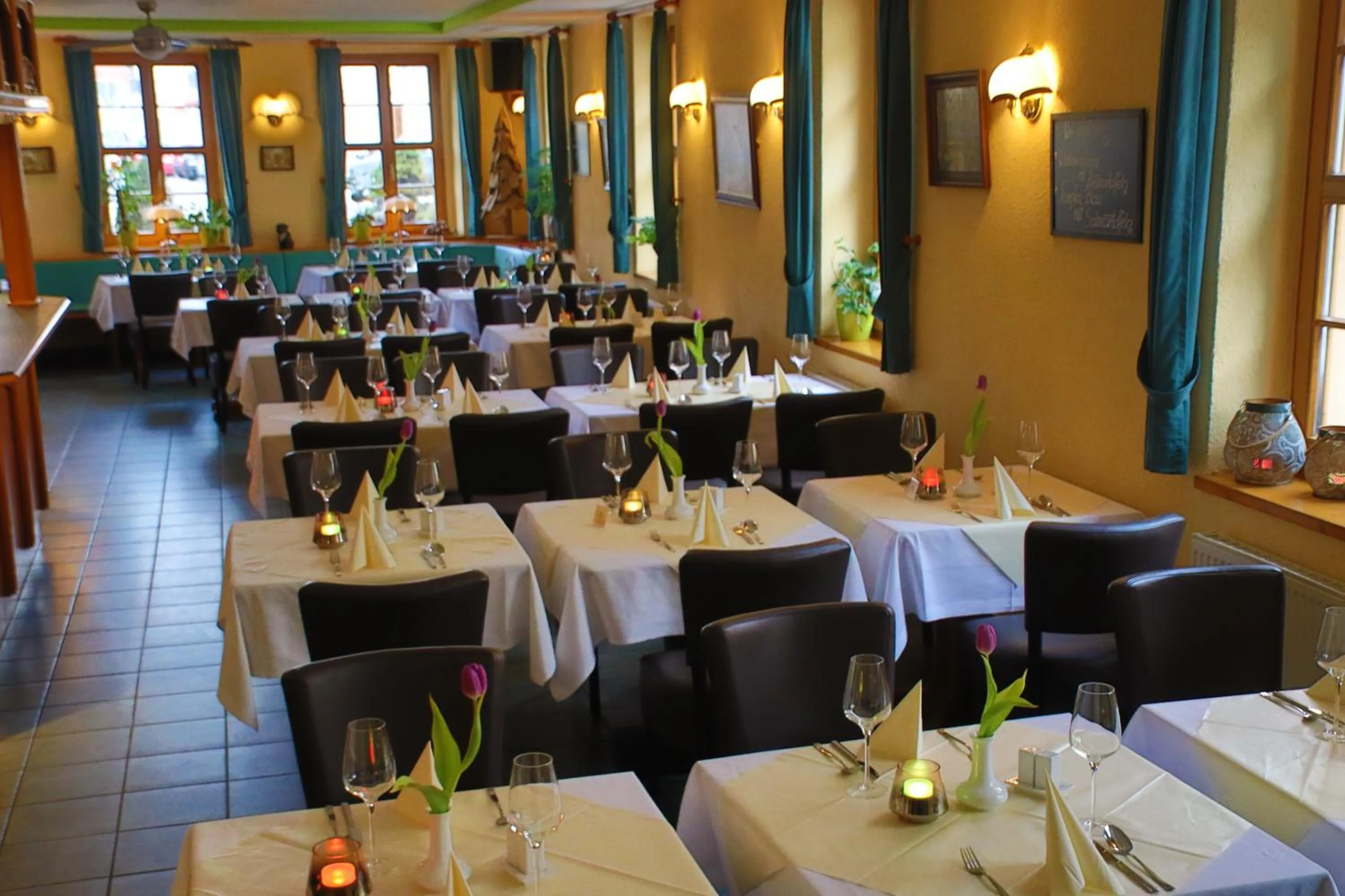 Restaurant/places to eat in Hotel Zum Goldenen Löwen