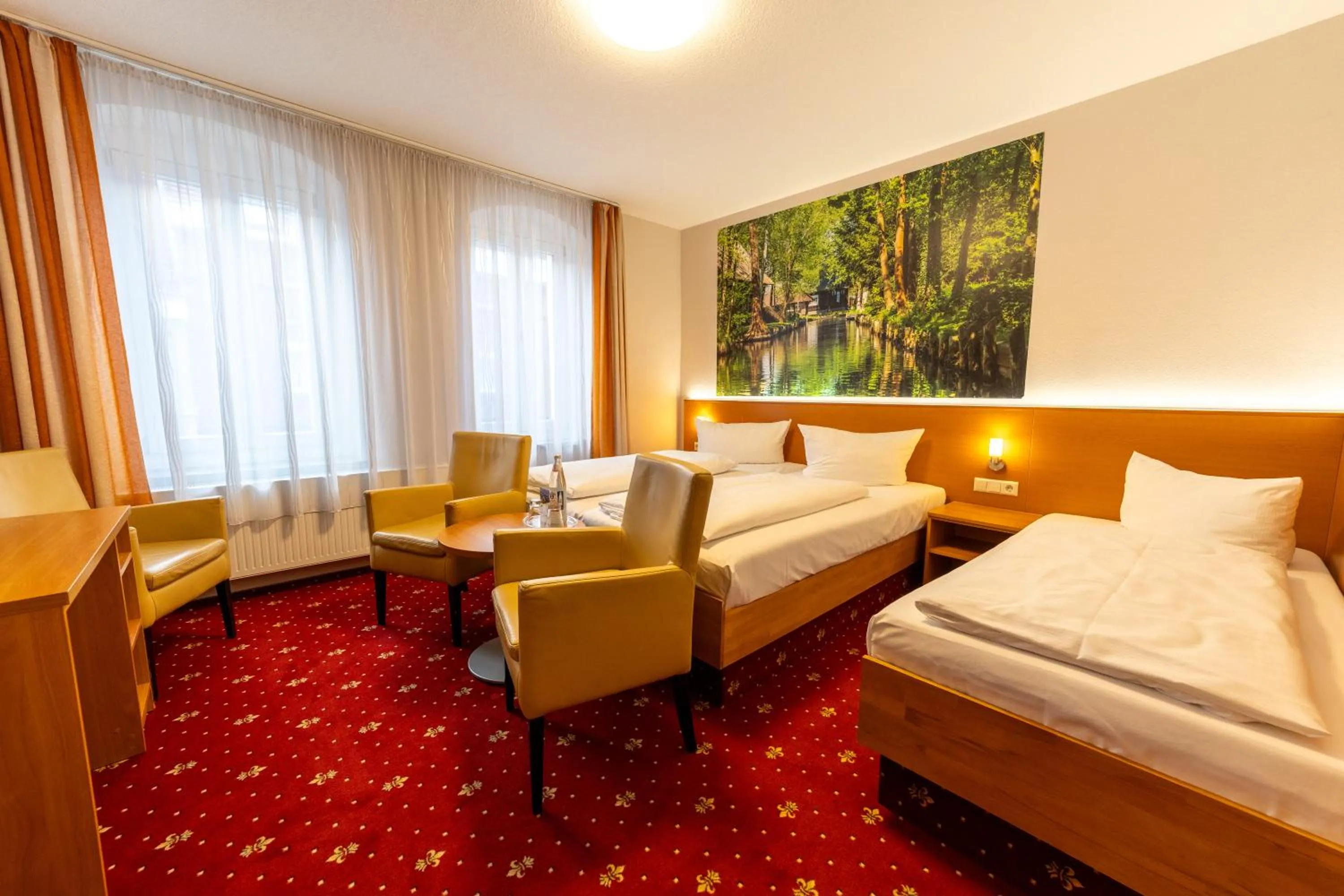 Bed in Hotel Zum Goldenen Löwen