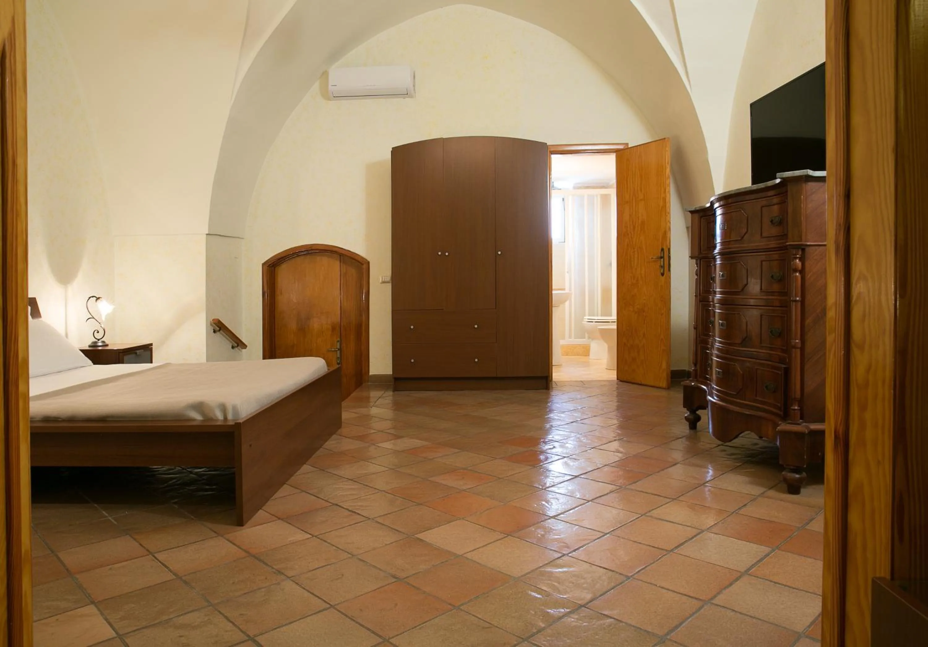 Photo of the whole room, Bed in B&B Vittoria