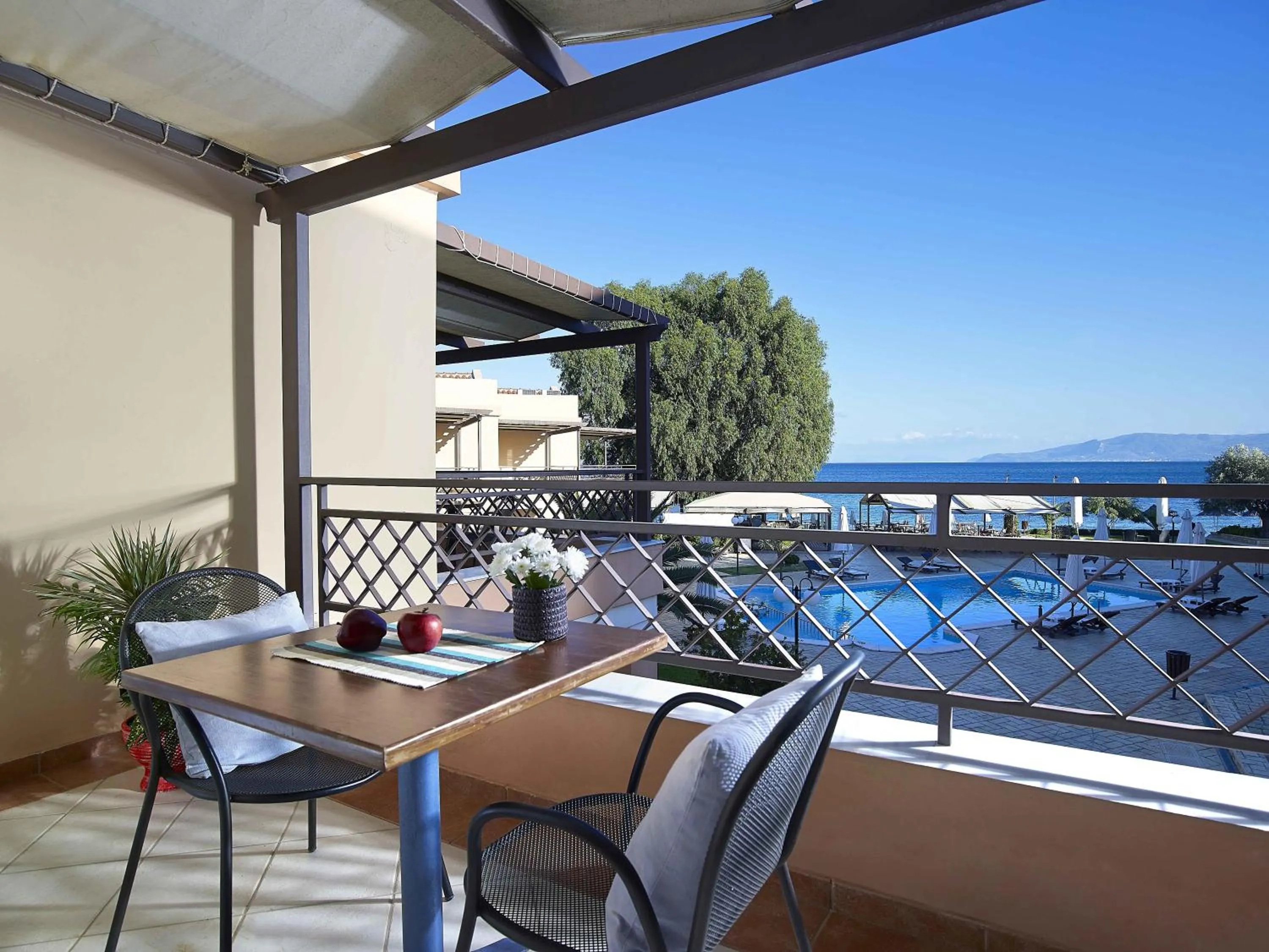 Pool view in Avantis Suites Hotel