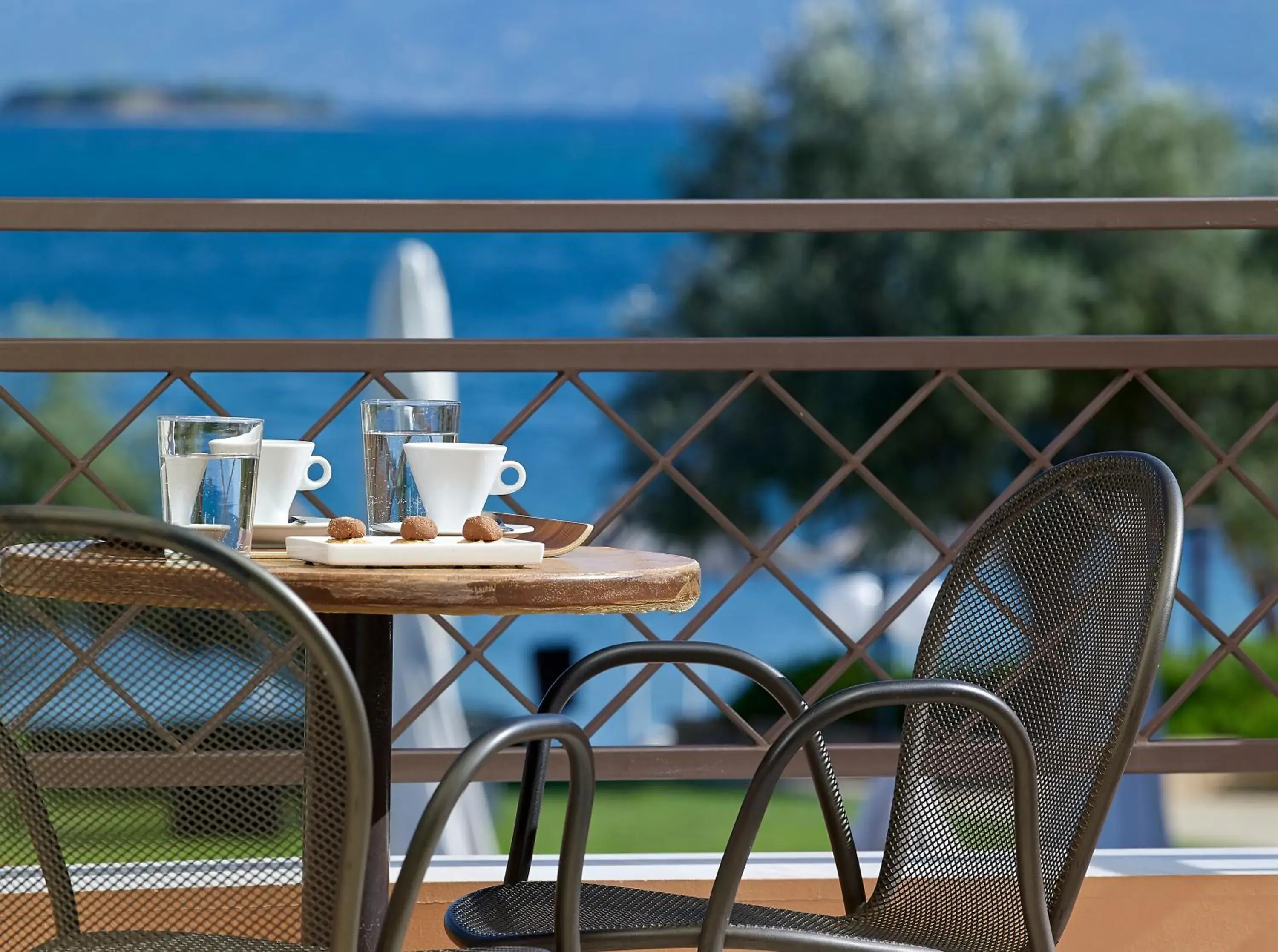 Property building in Avantis Suites Hotel Property building in Avantis Suites Hotel