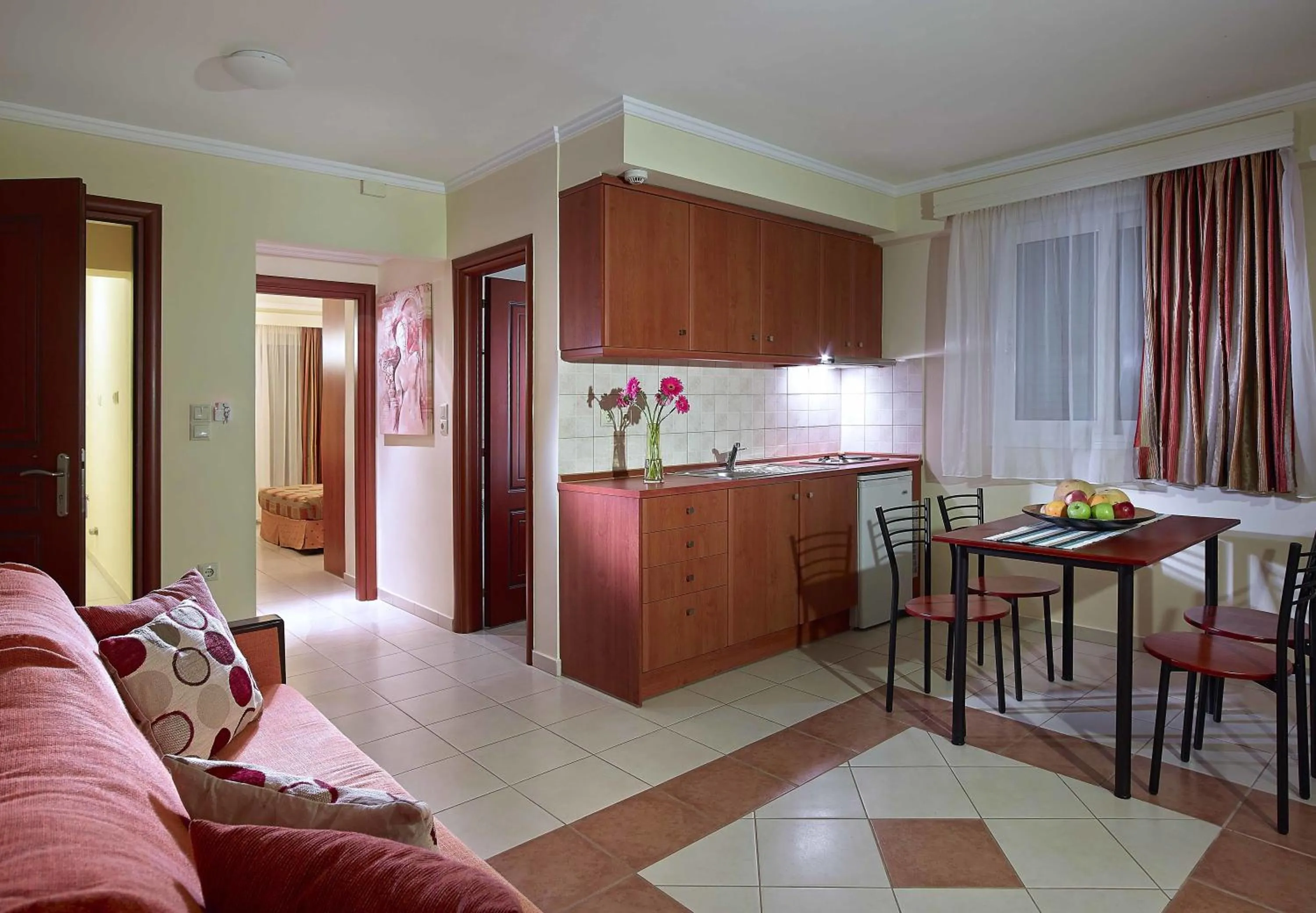 Kitchen or kitchenette in Avantis Suites Hotel