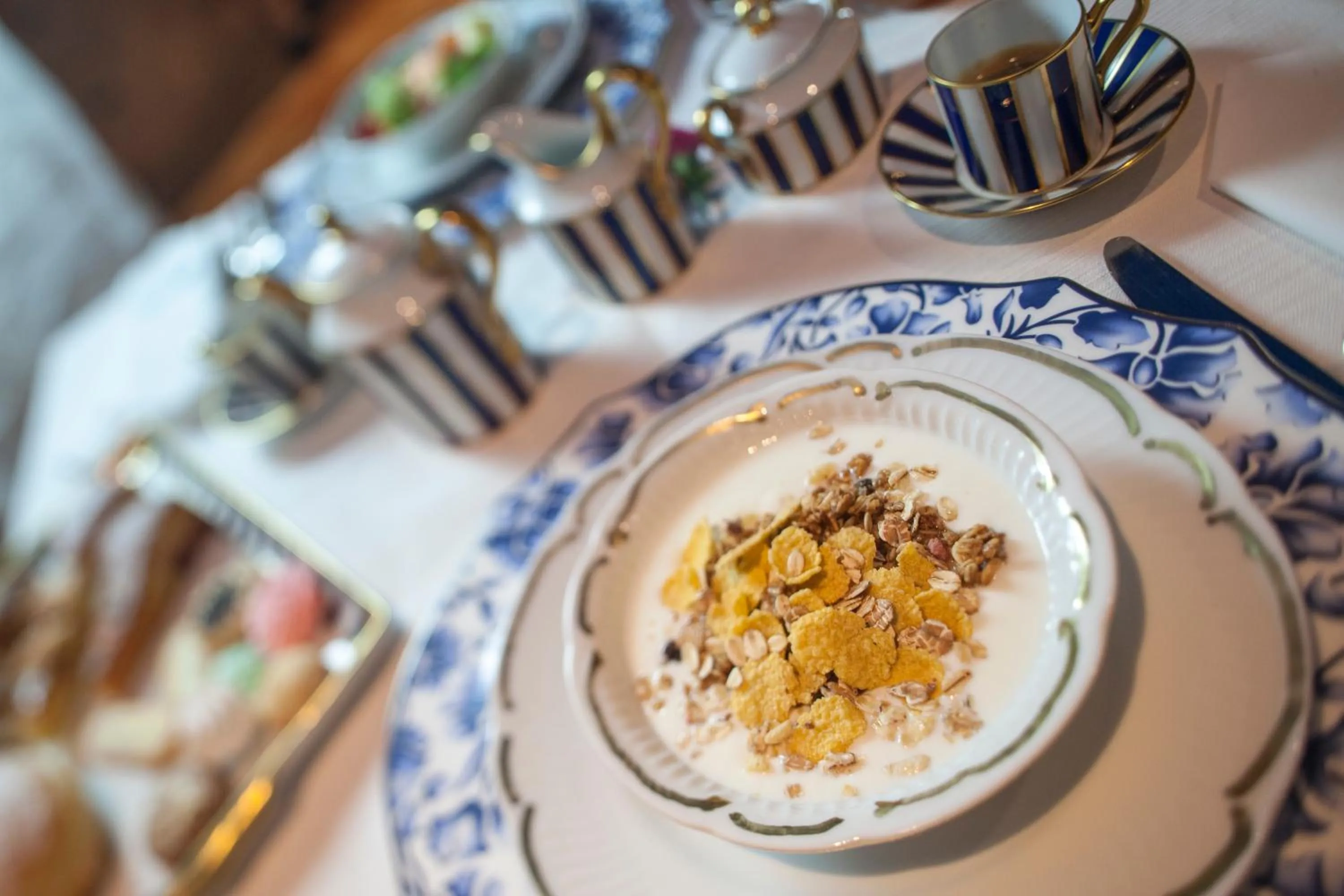 Restaurant/places to eat in Hotel Luis