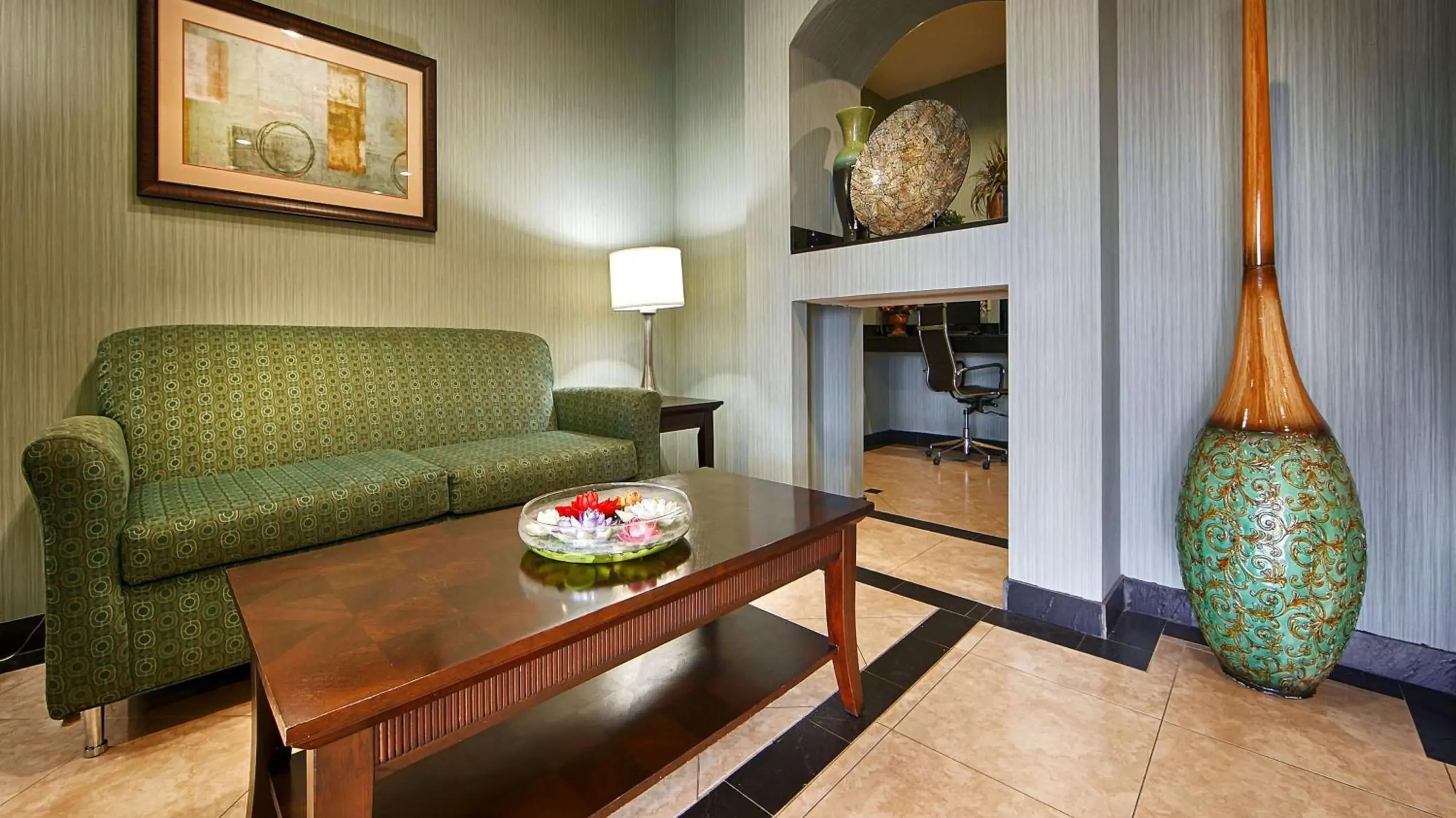 Lobby or reception in Executive Inn & Suites Lobby or reception in Executive Inn & Suites