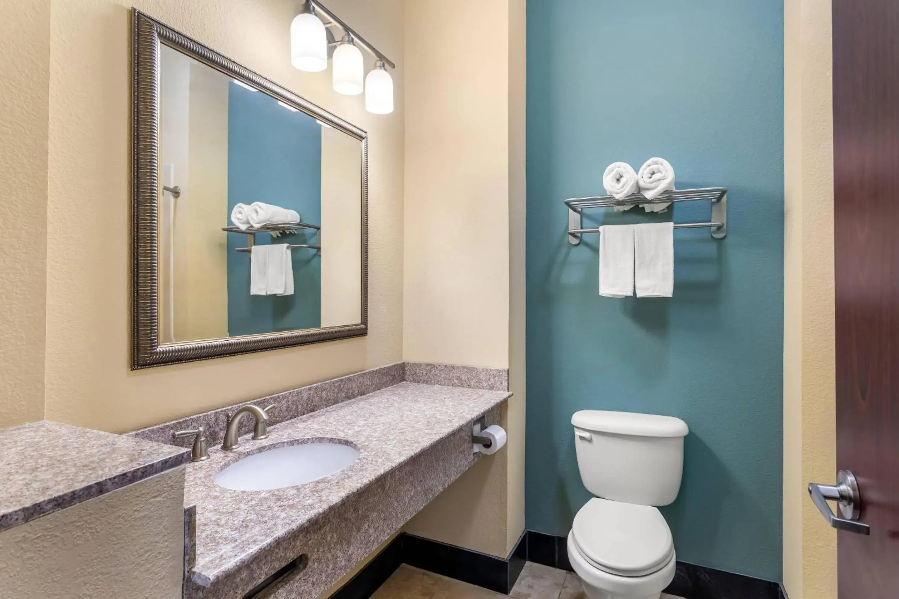 Bedroom in Quality Inn & Suites - Marlin Bedroom in Quality Inn & Suites - Marlin