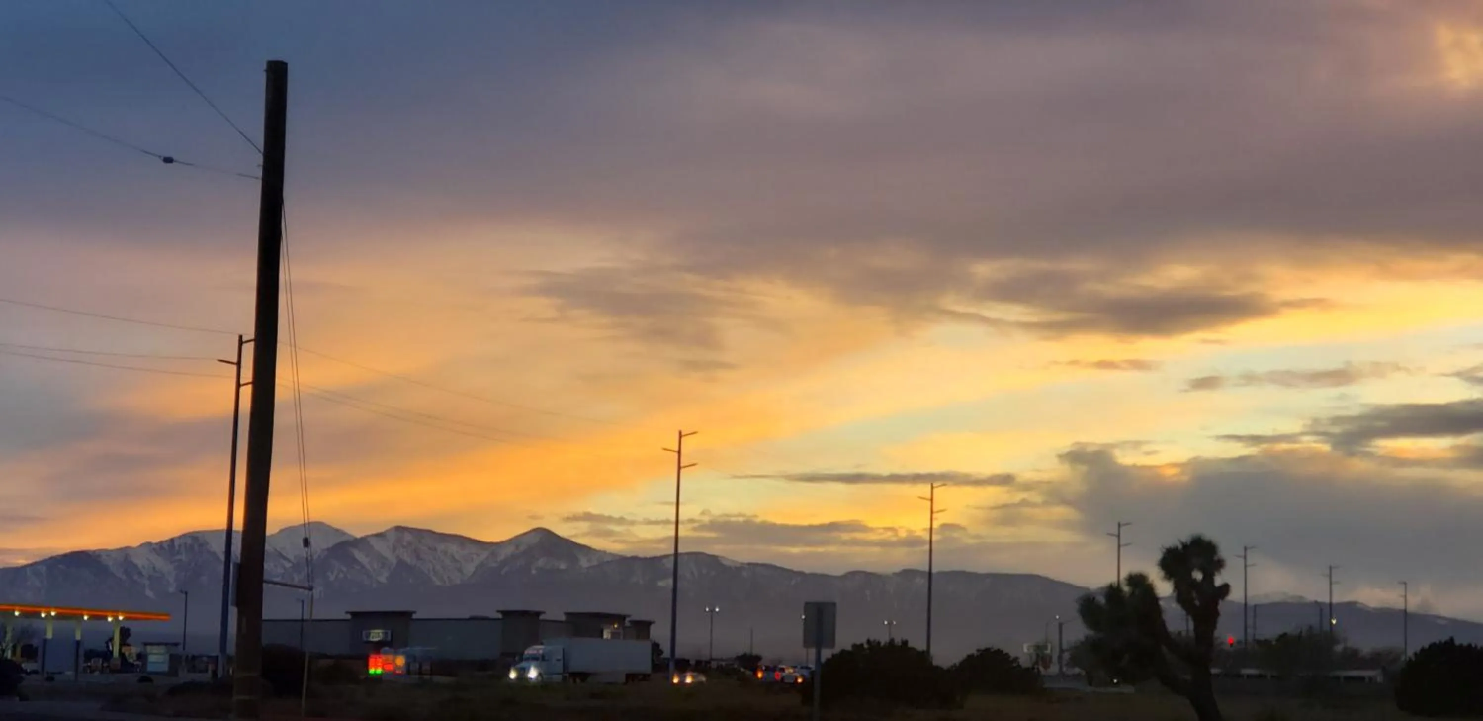Natural landscape in Motel 6-Hesperia, CA - West Main Street I-15