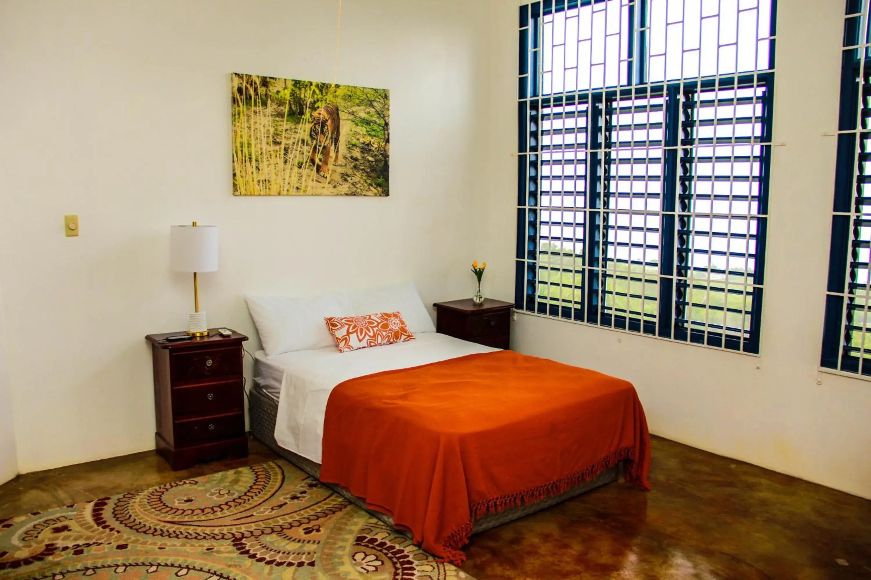 Vacation Home in Sunshine Lodge: Your home away from home Vacation Home in Sunshine Lodge: Your home away from home