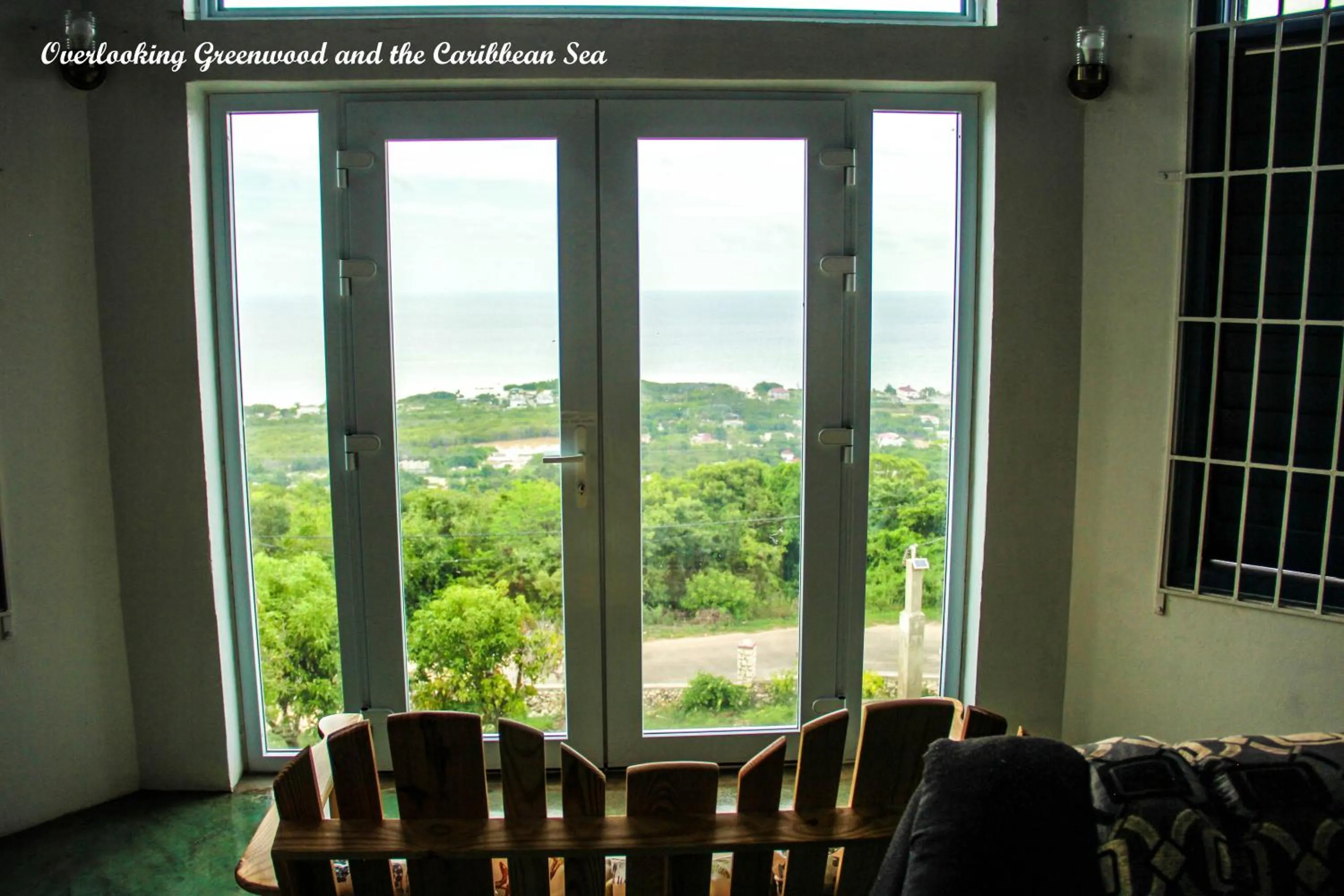 TV and multimedia in Sunshine Lodge: Your home away from home