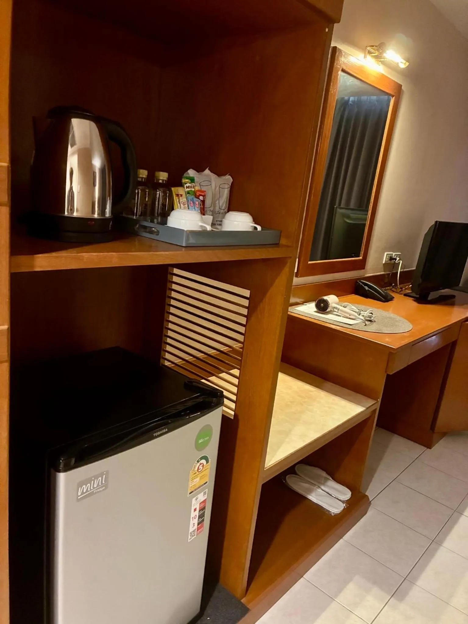 Coffee/tea facilities in Crown Pattaya Beach Hotel