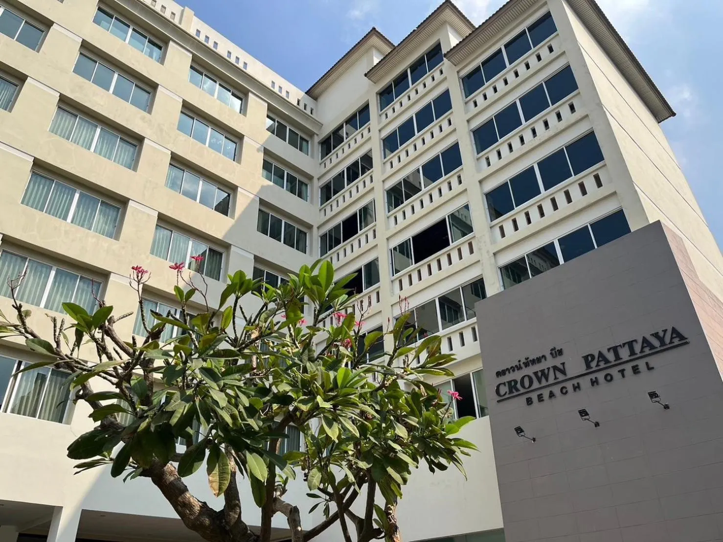 Property building in Crown Pattaya Beach Hotel