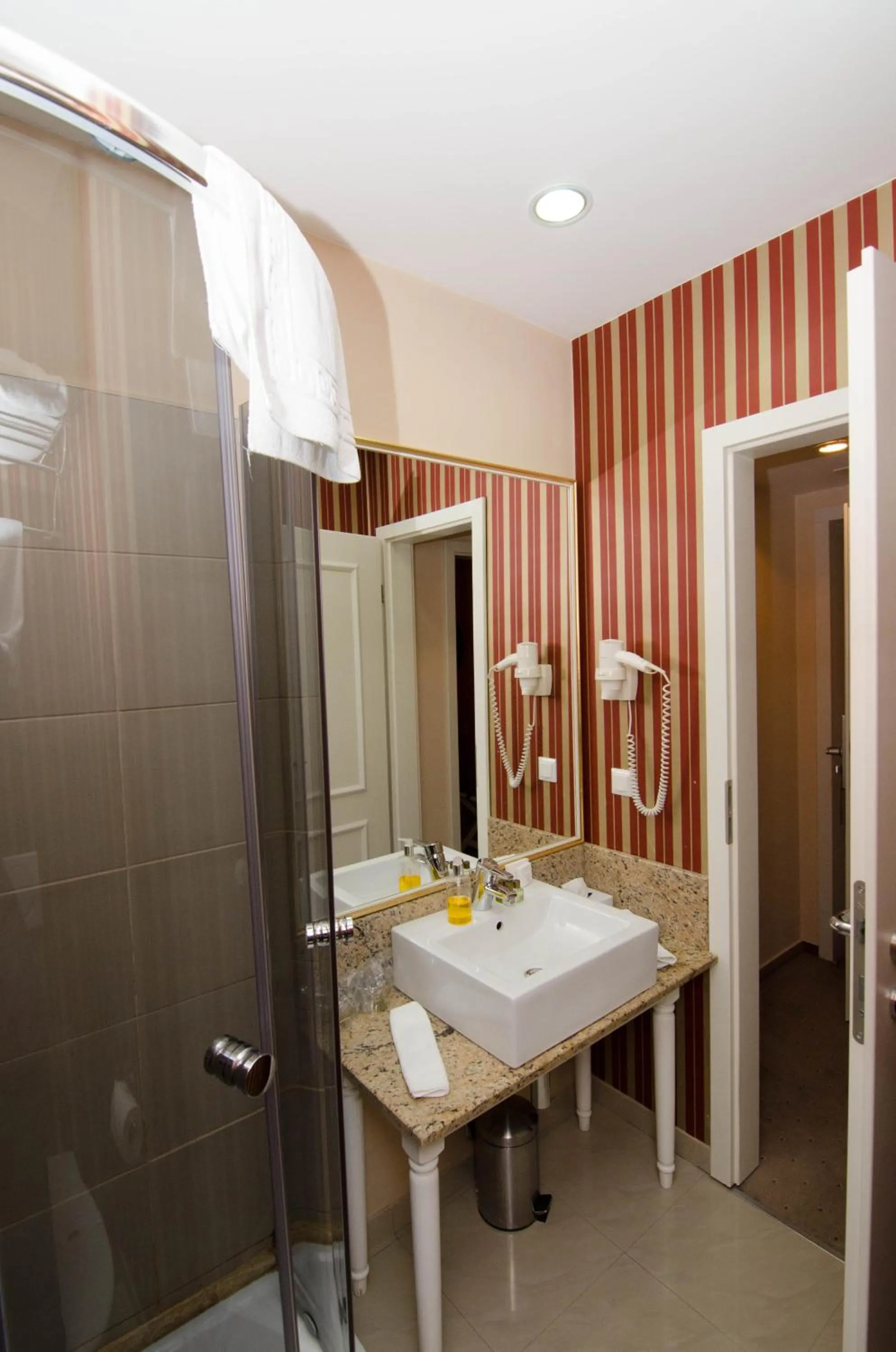 Bathroom in Hotel Boutique Monaco