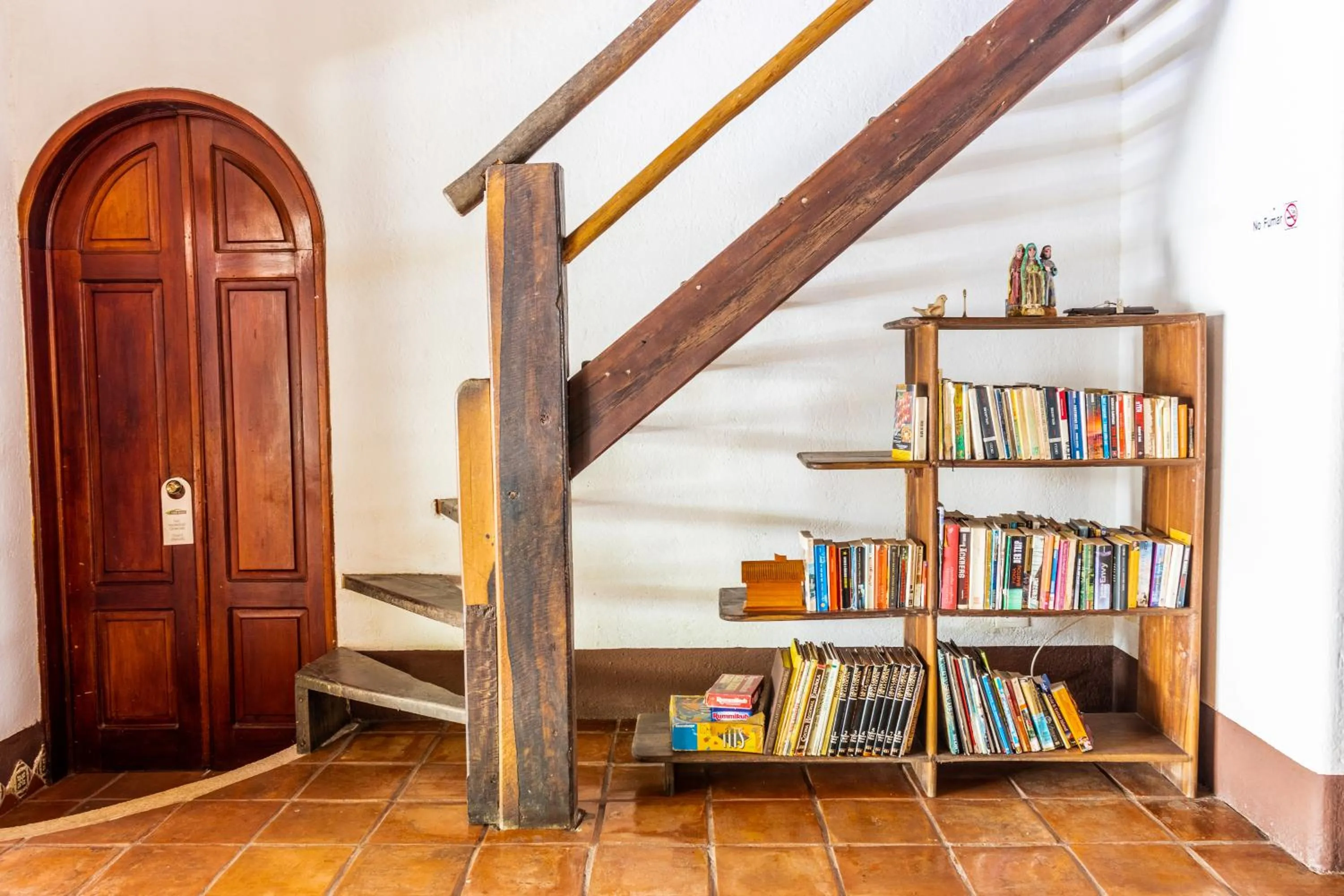Library in Casaejido