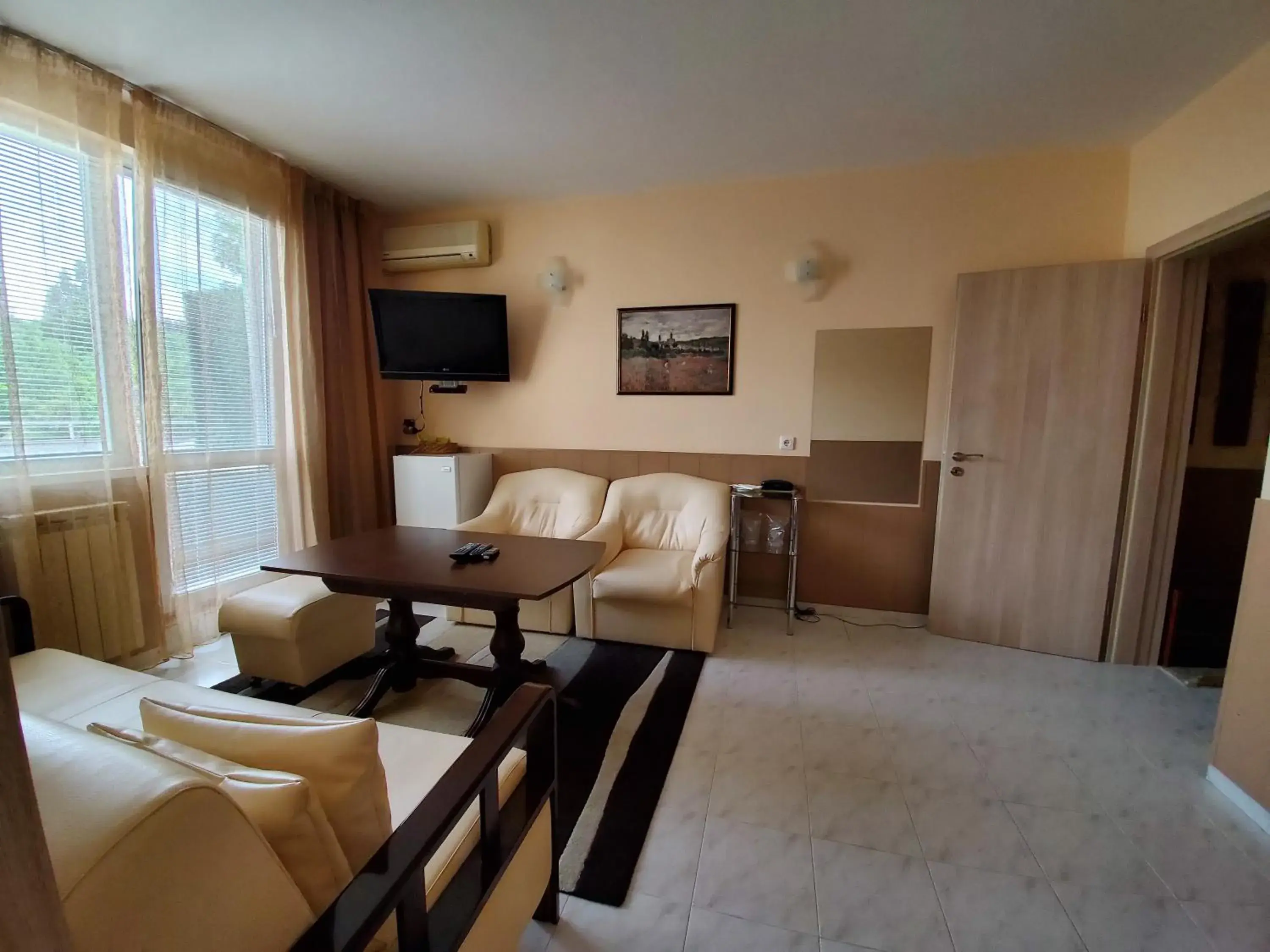 One-Bedroom Suite - single occupancy in Hotel Galant One-Bedroom Suite - single occupancy in Hotel Galant