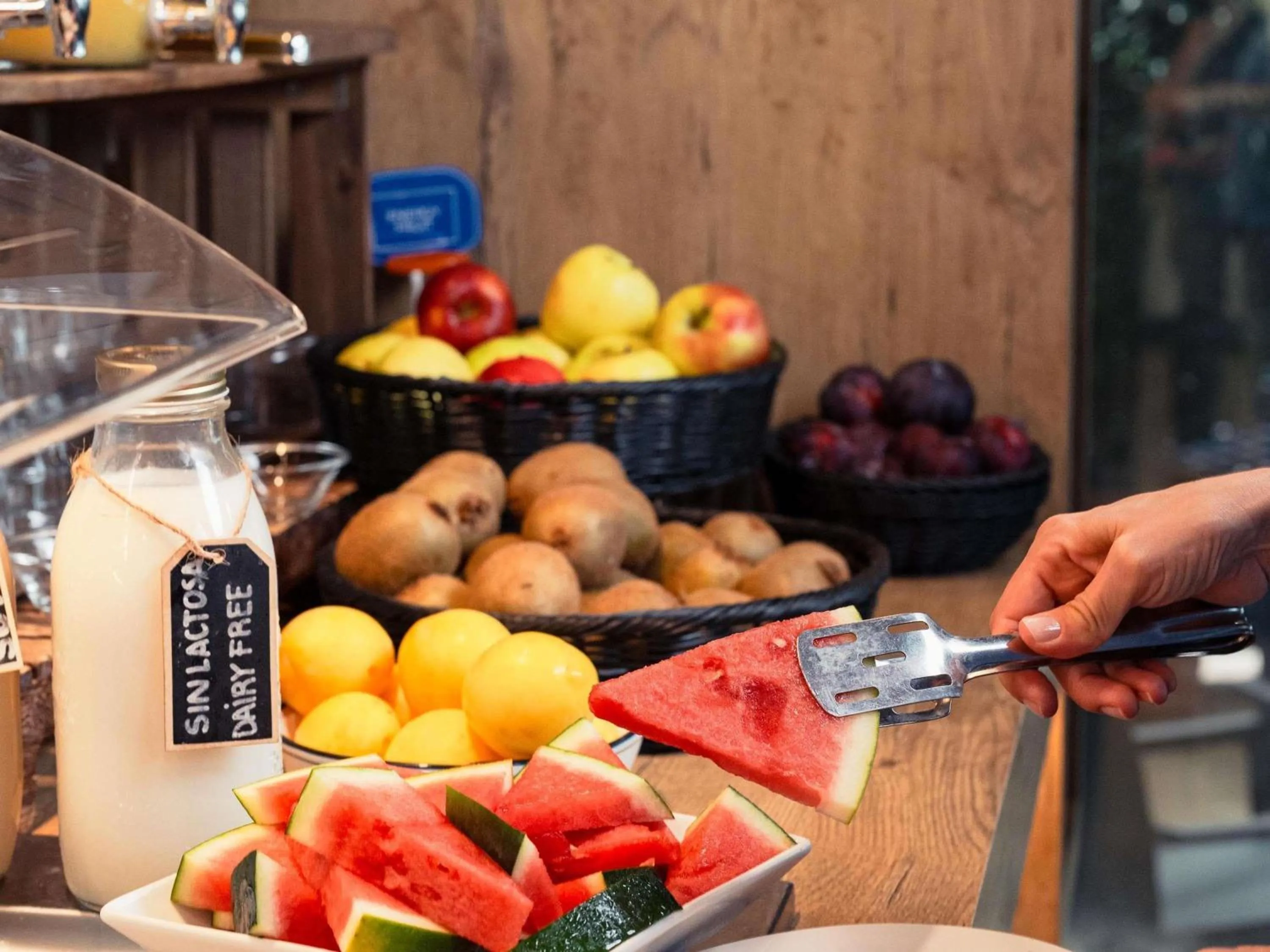 Breakfast in Ibis Budget Málaga Aeropuerto Avenida de Velazquez