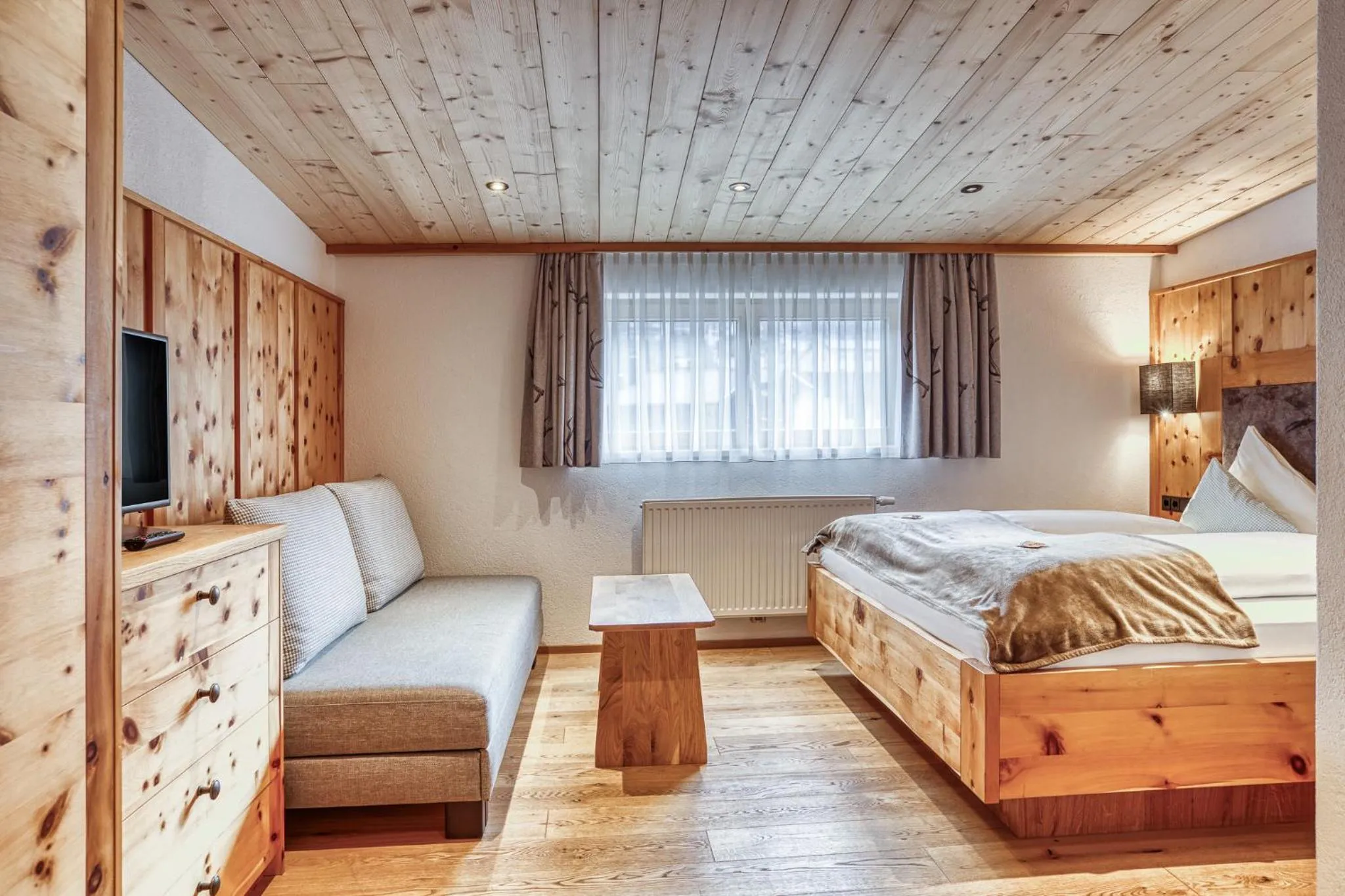 Deluxe Junior Suite in Hotel Alpenstolz