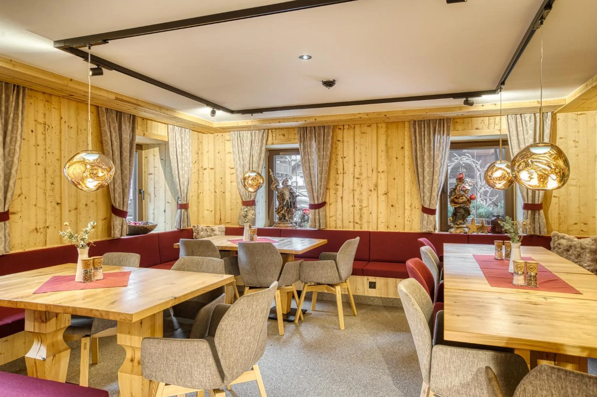 Restaurant/places to eat in Hotel Alpenstolz