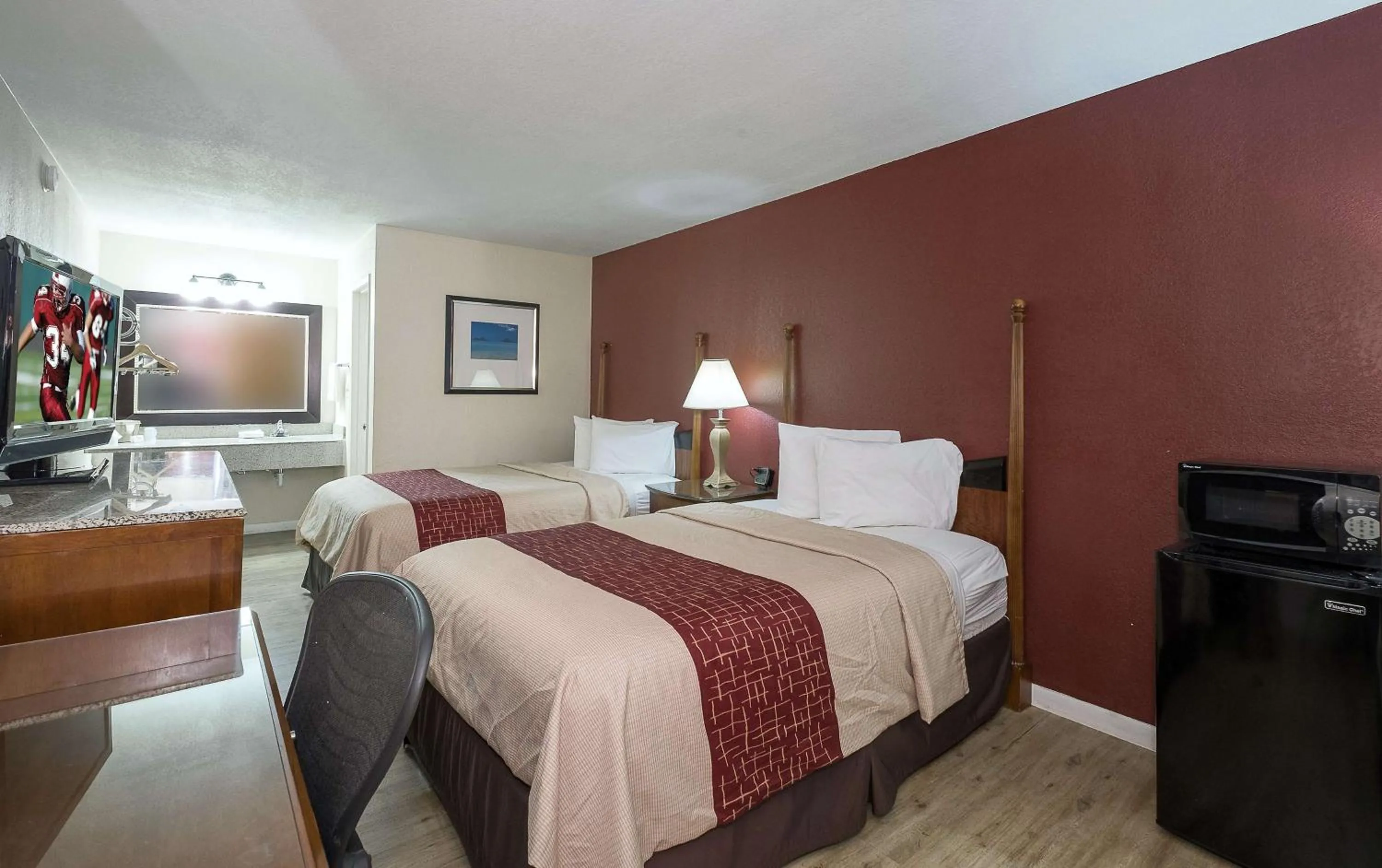 Photo of the whole room, Bed in Extended Stay - Ormond Beach