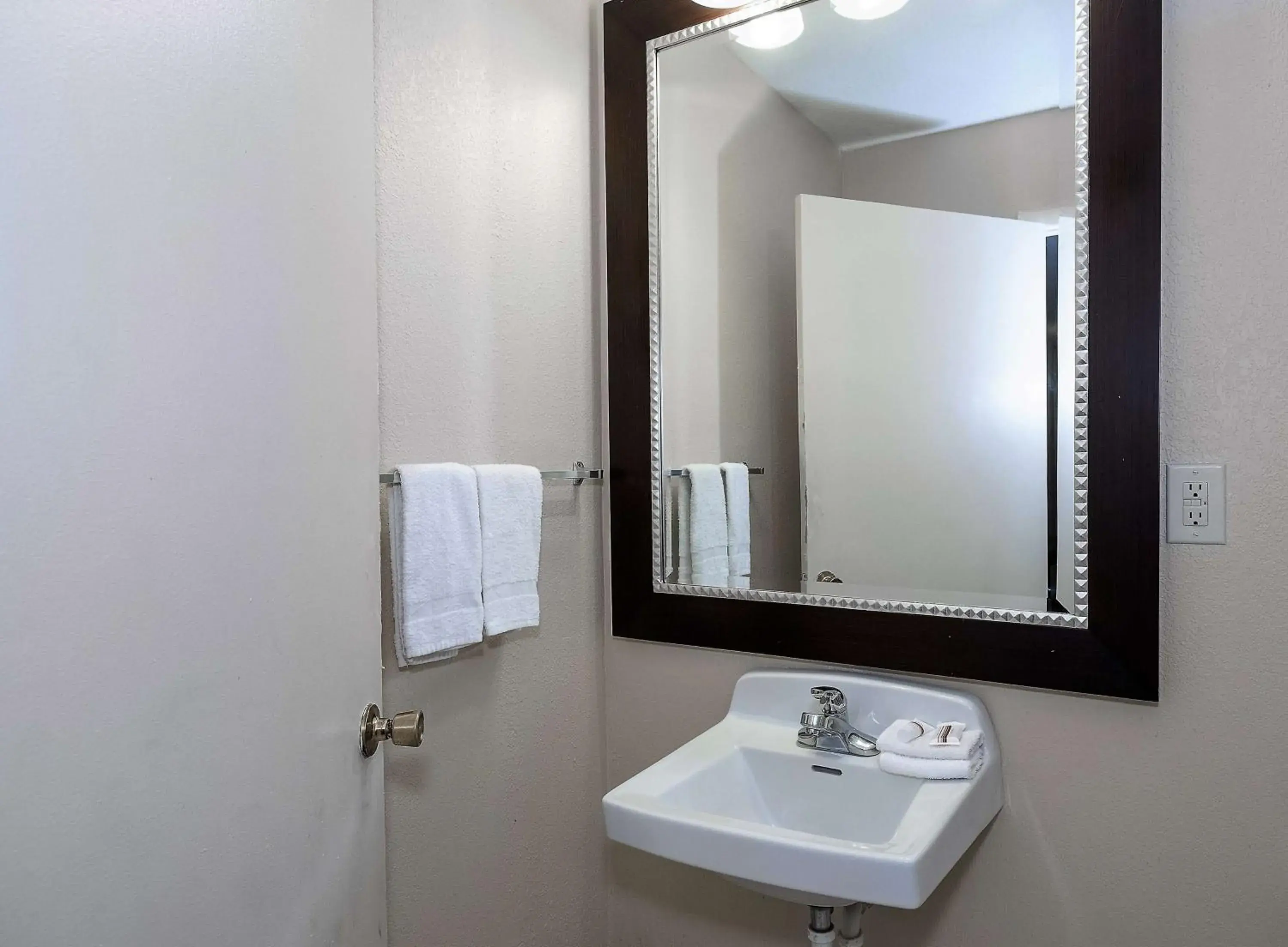 Bathroom in Extended Stay - Ormond Beach