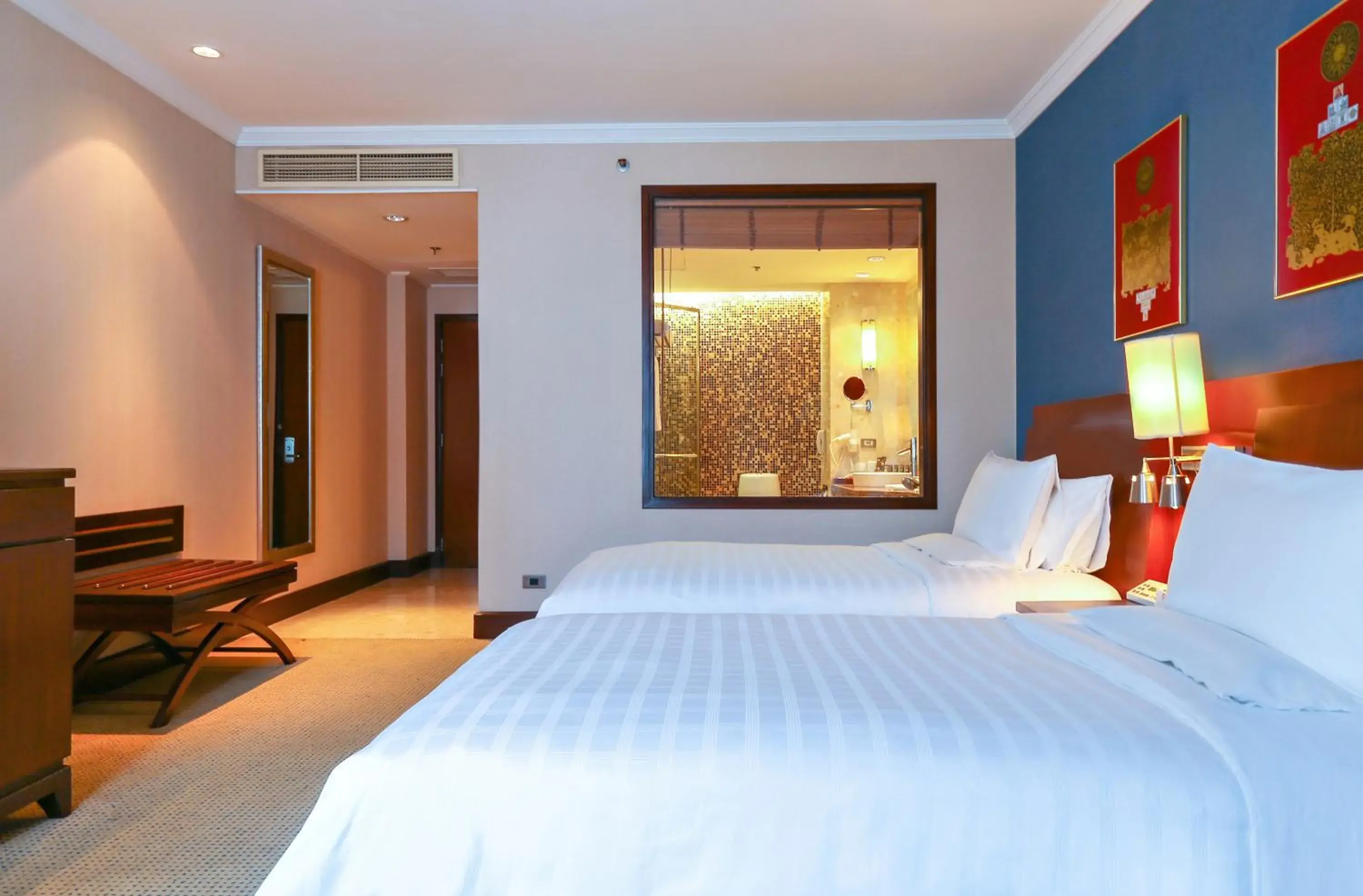 Bed in Novotel Bangkok Suvarnabhumi Airport Bed in Novotel Bangkok Suvarnabhumi Airport