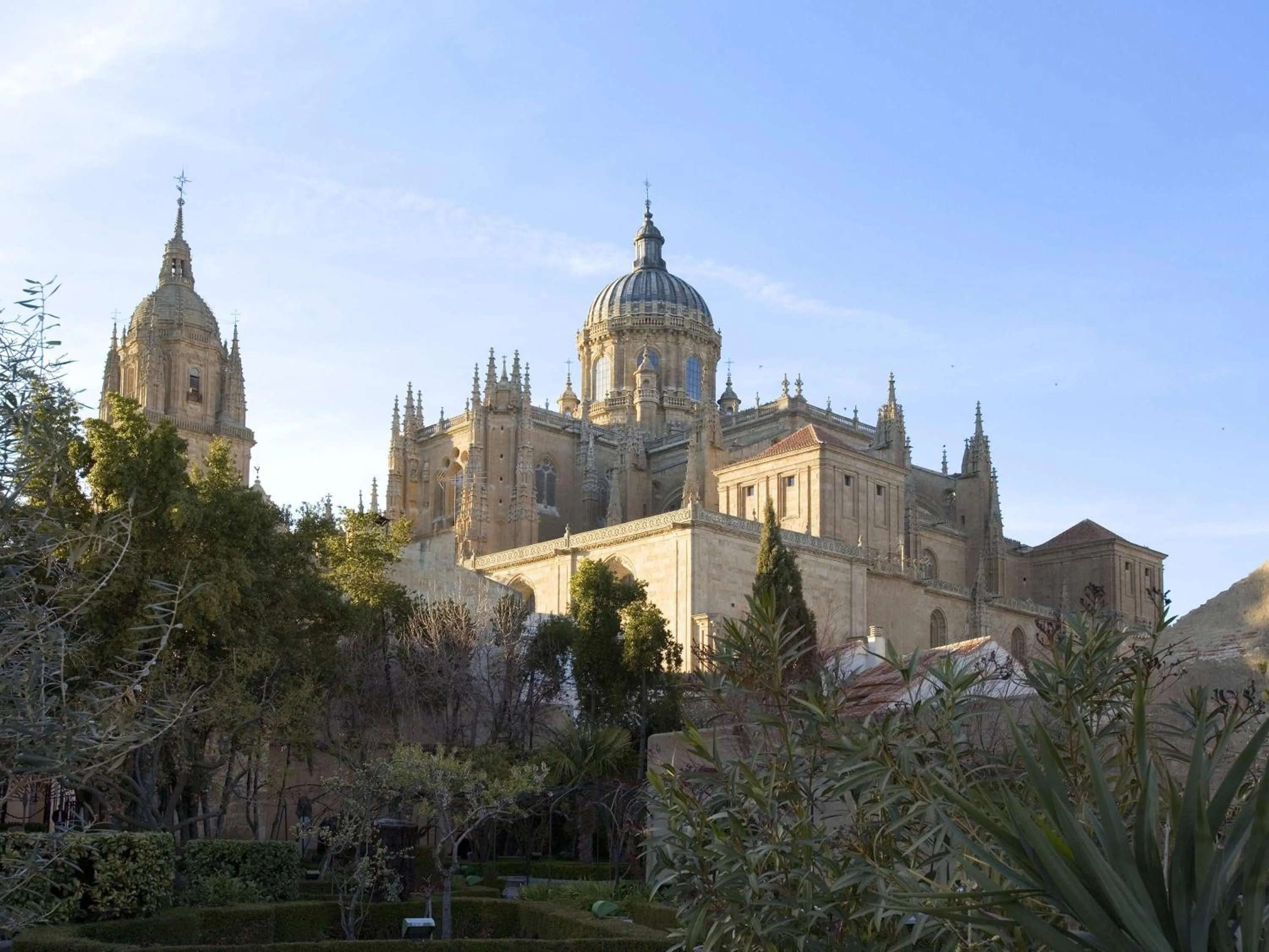 Property building in Ibis Salamanca