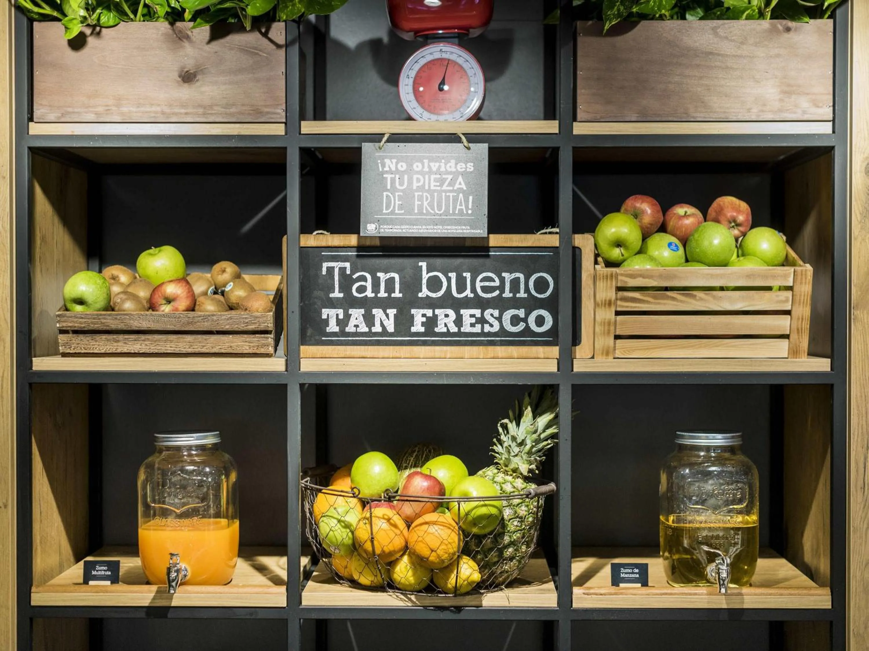 Breakfast in Ibis Salamanca