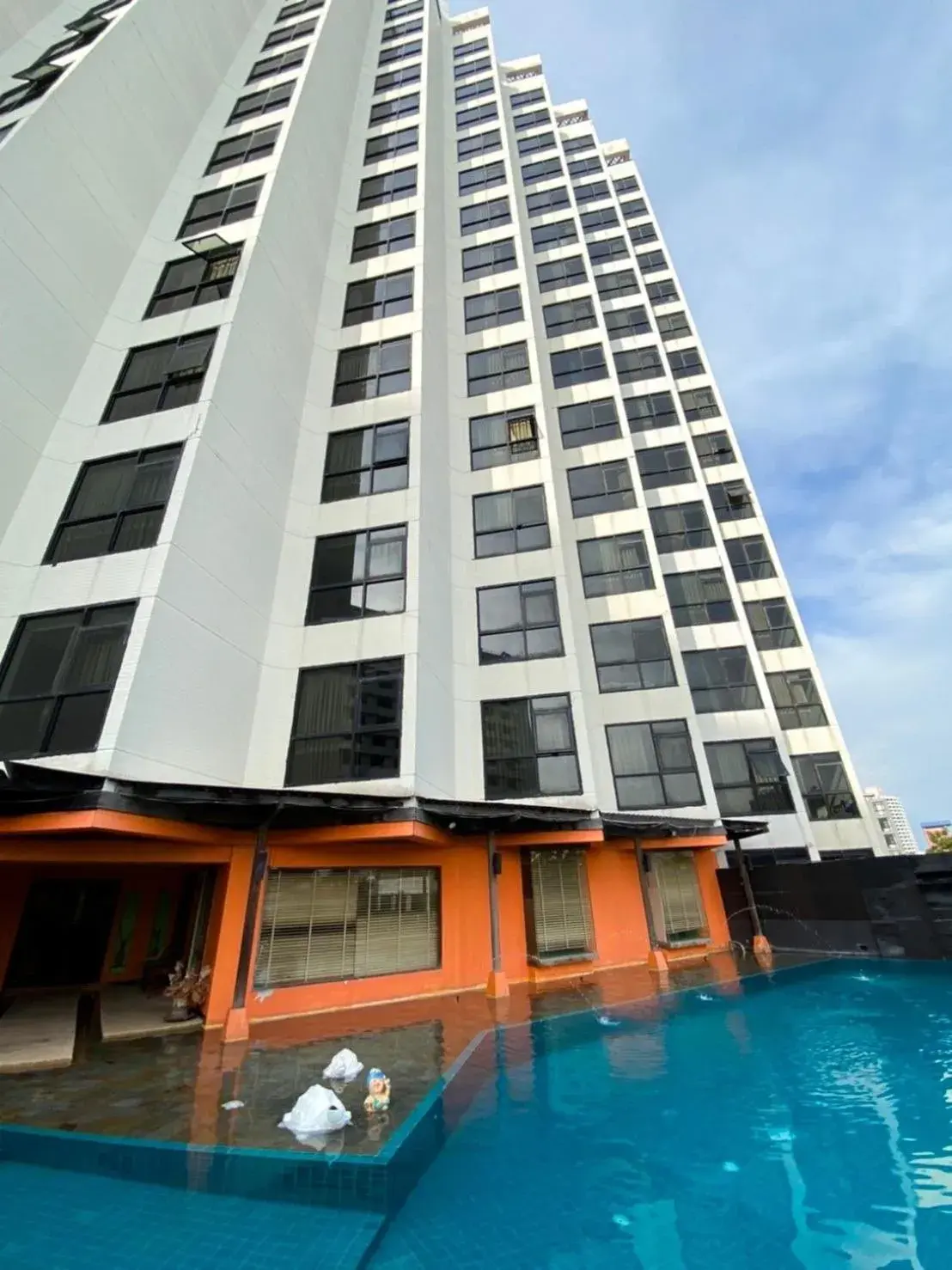 Property Building in The Seasons Pattaya - SHA Plus Certified