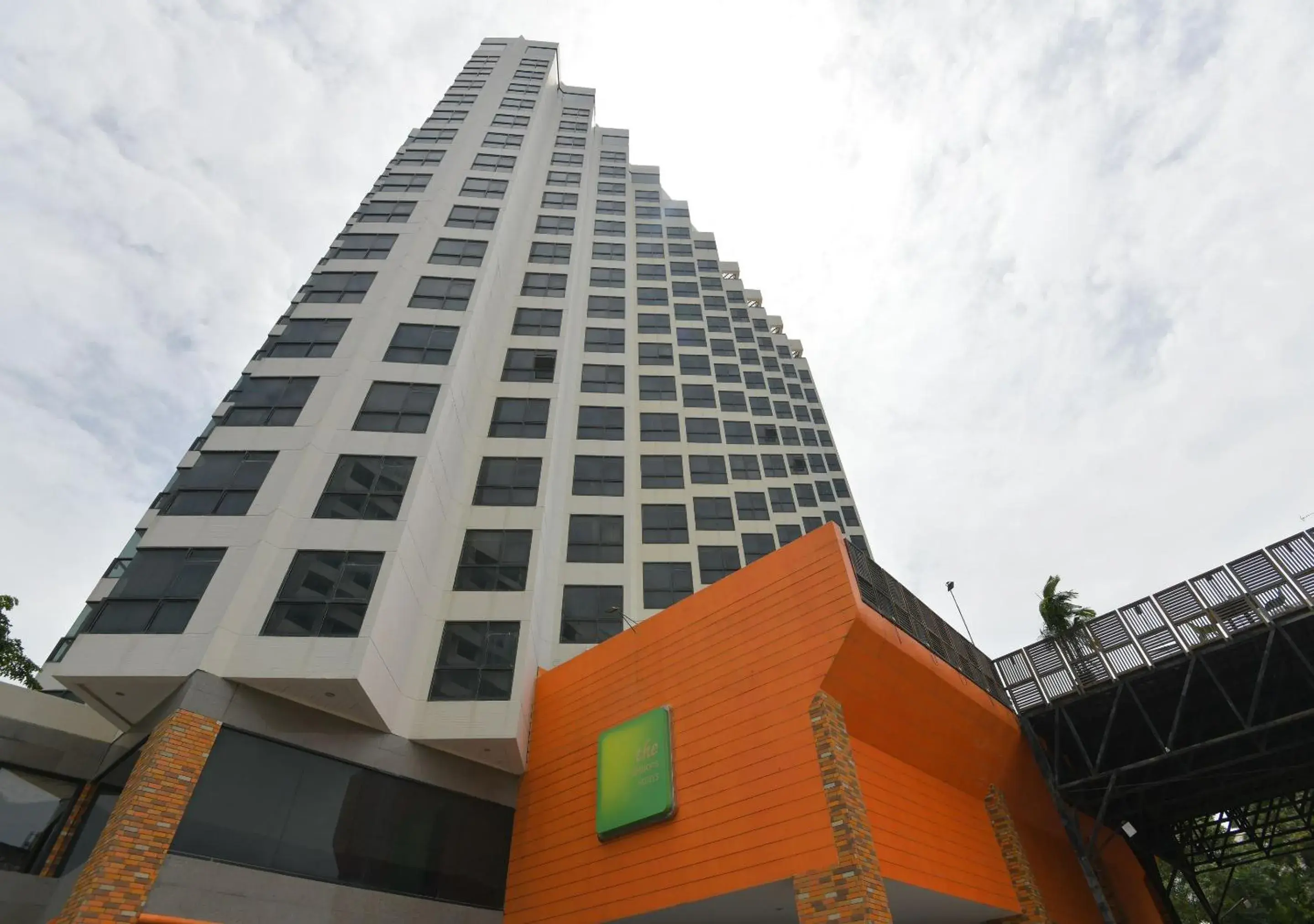 Property Building in The Seasons Pattaya - SHA Plus Certified