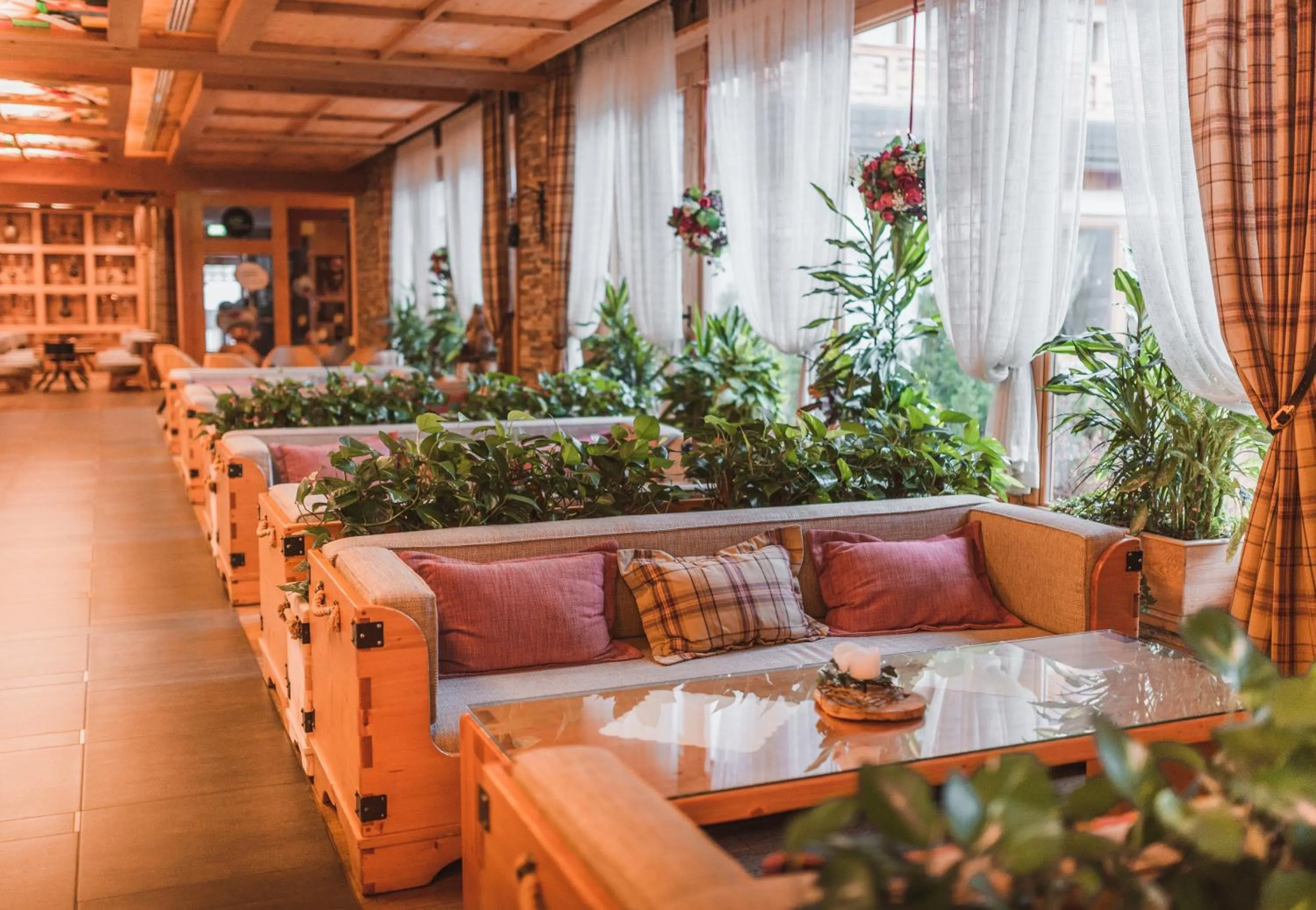 Restaurant/places to eat in Hotel Bania Thermal & Ski