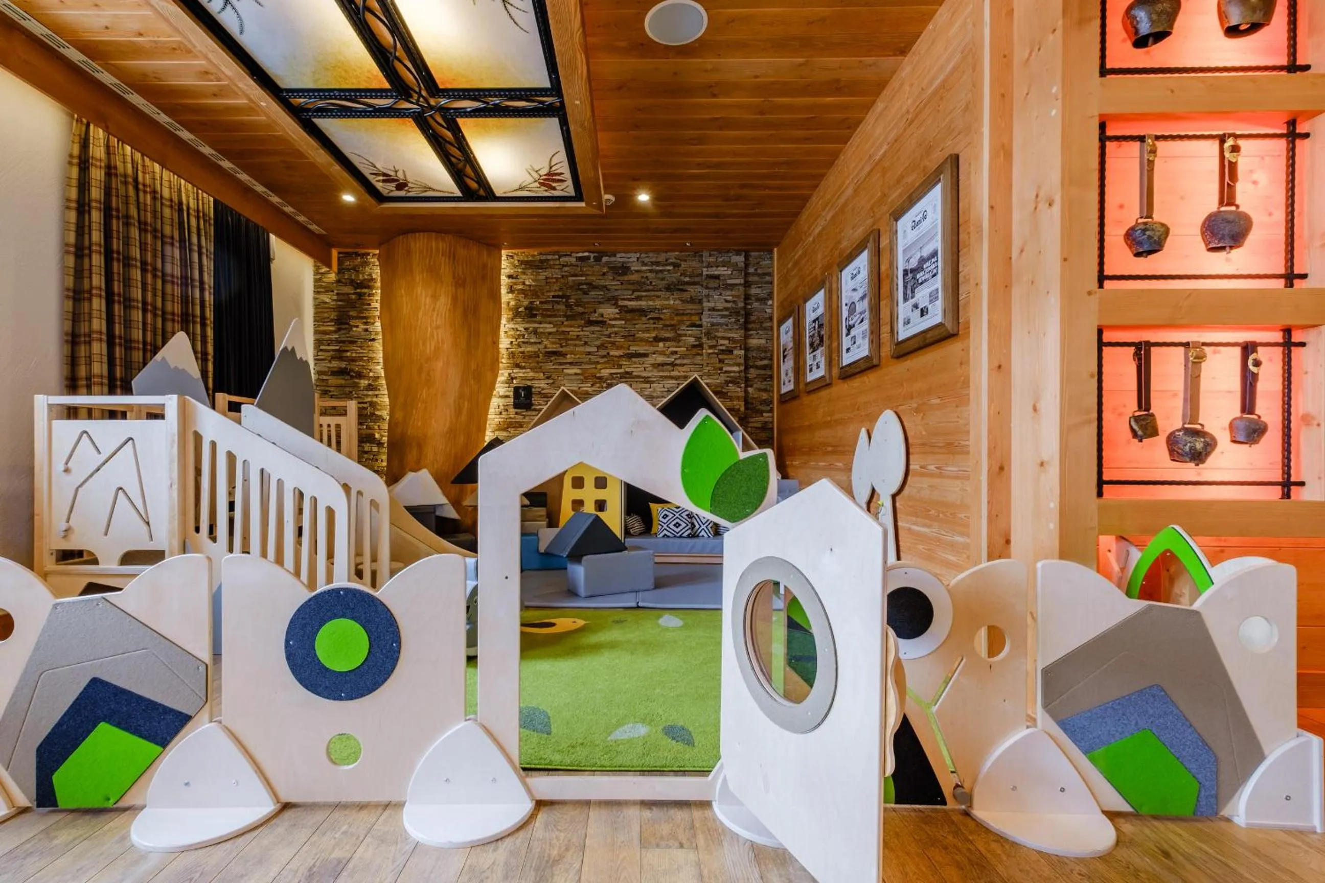 Children play ground in Hotel Bania Thermal & Ski