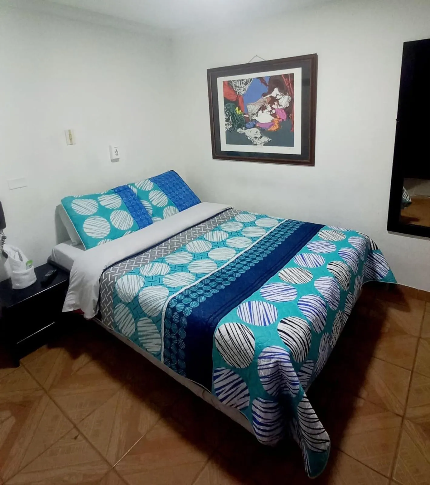 Photo of the whole room, Bed in Hotel Parkway Inn 58 Street