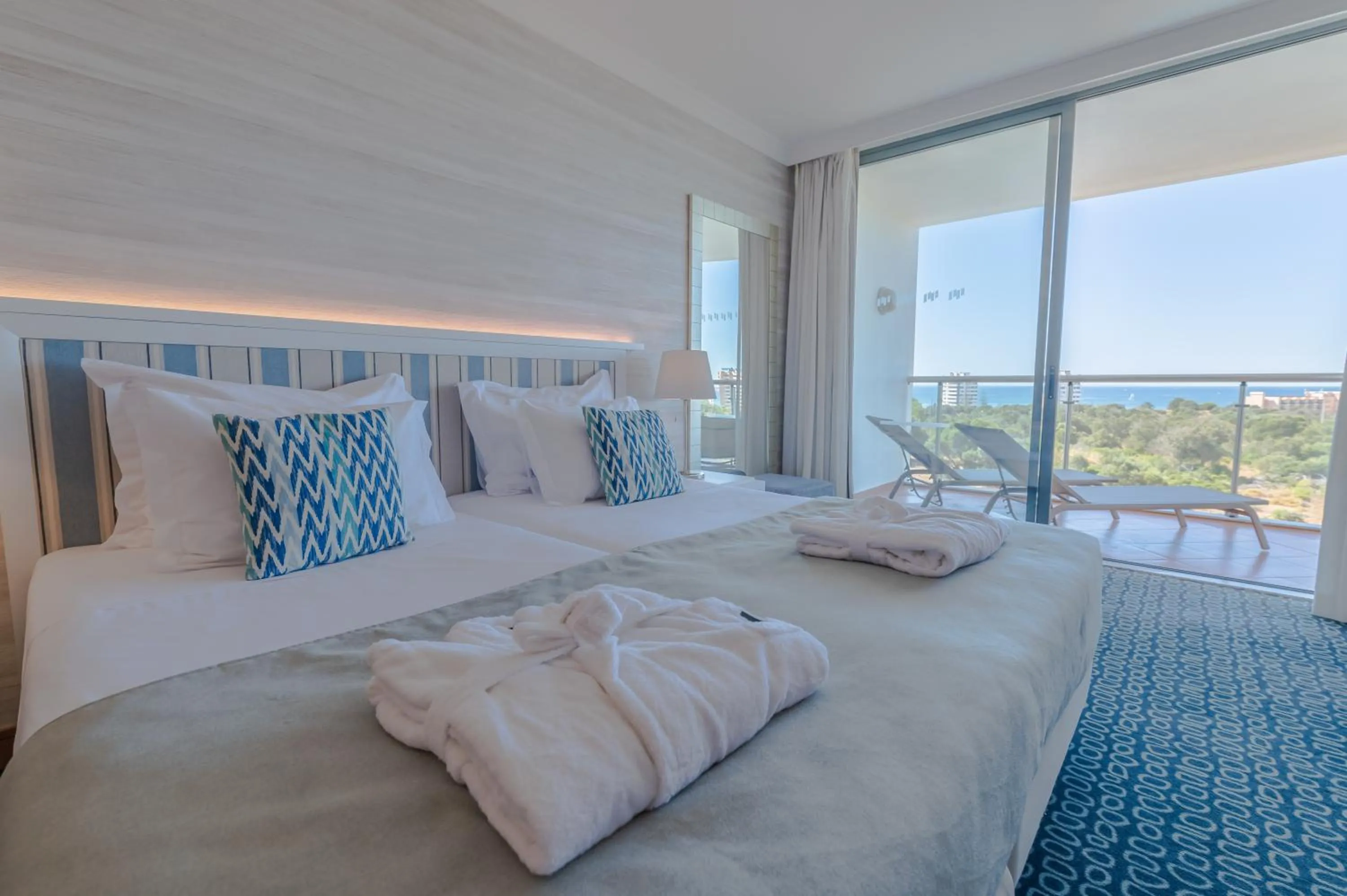 Bedroom, Bed in Pestana Alvor Park Suites Hotel