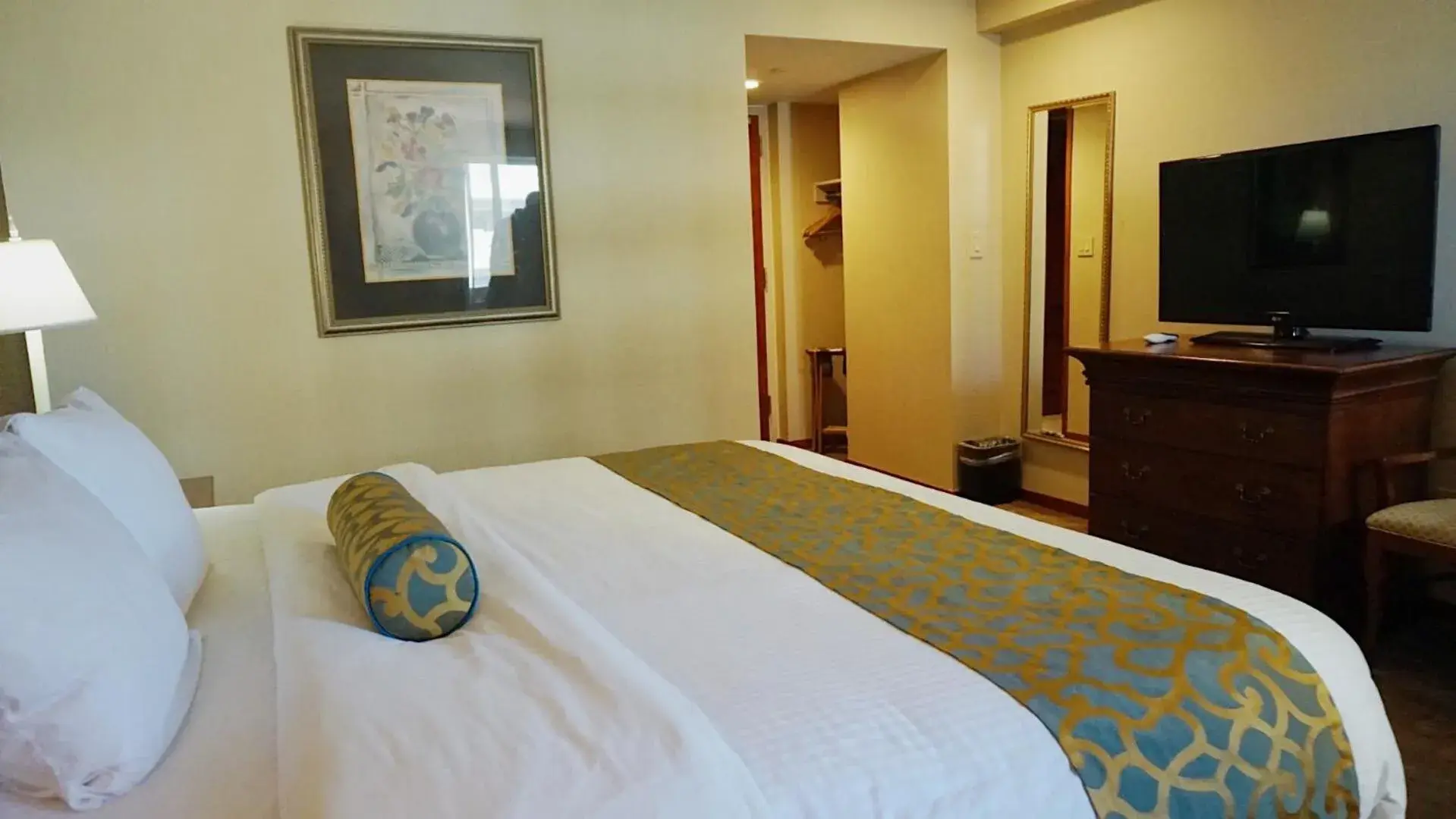 Bedroom, Bed in Best Western Queens Court Bedroom, Bed in Best Western Queens Court