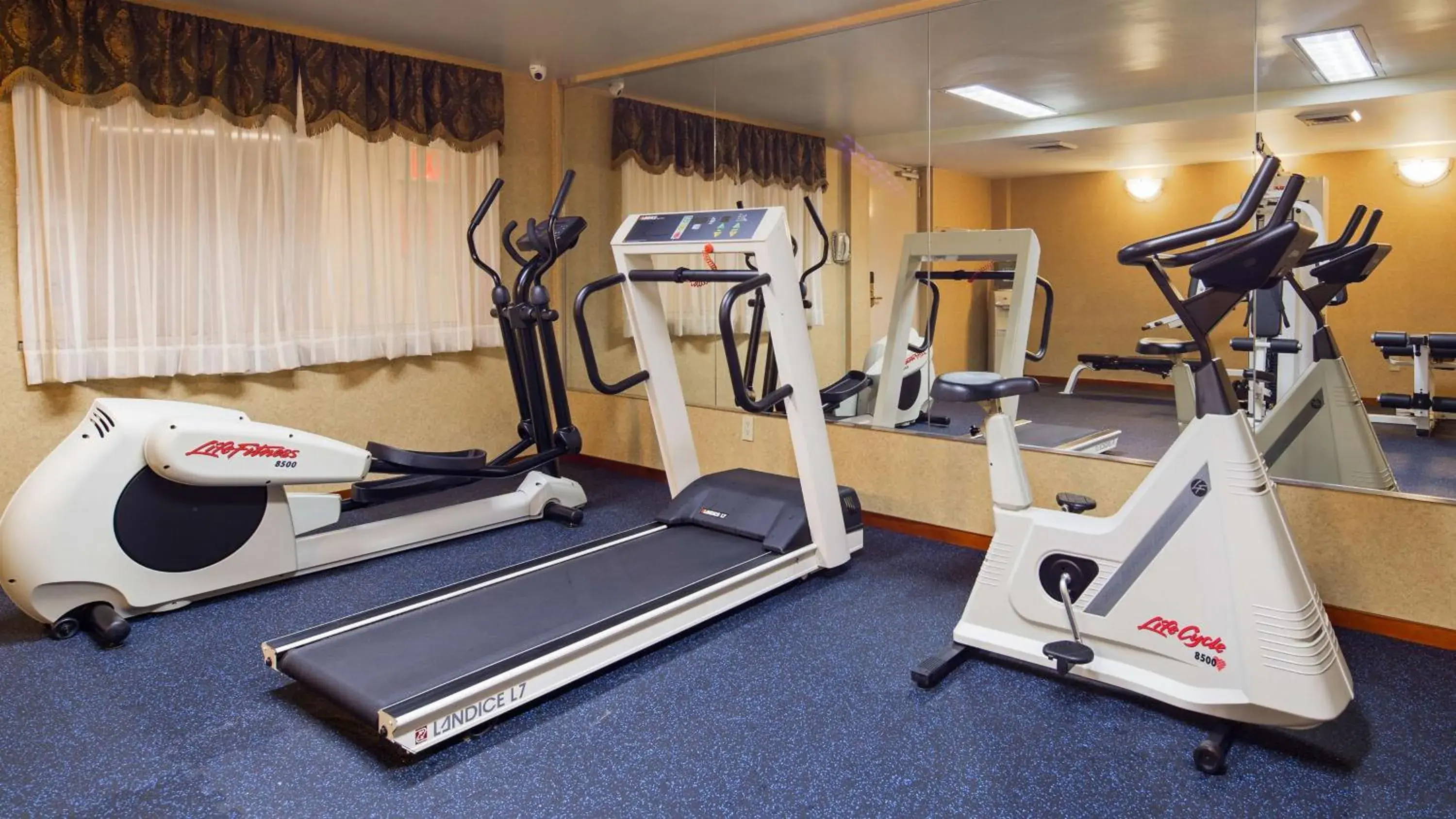 Fitness centre/facilities in Best Western Queens Court Fitness centre/facilities in Best Western Queens Court
