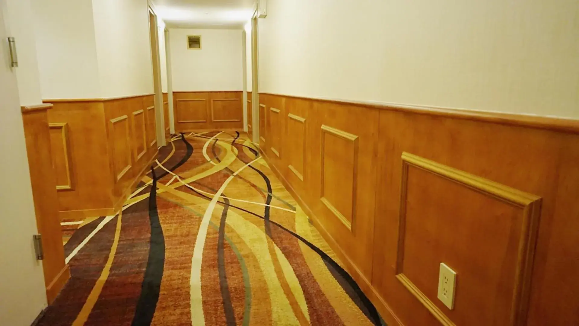 Property building in Best Western Queens Court Property building in Best Western Queens Court