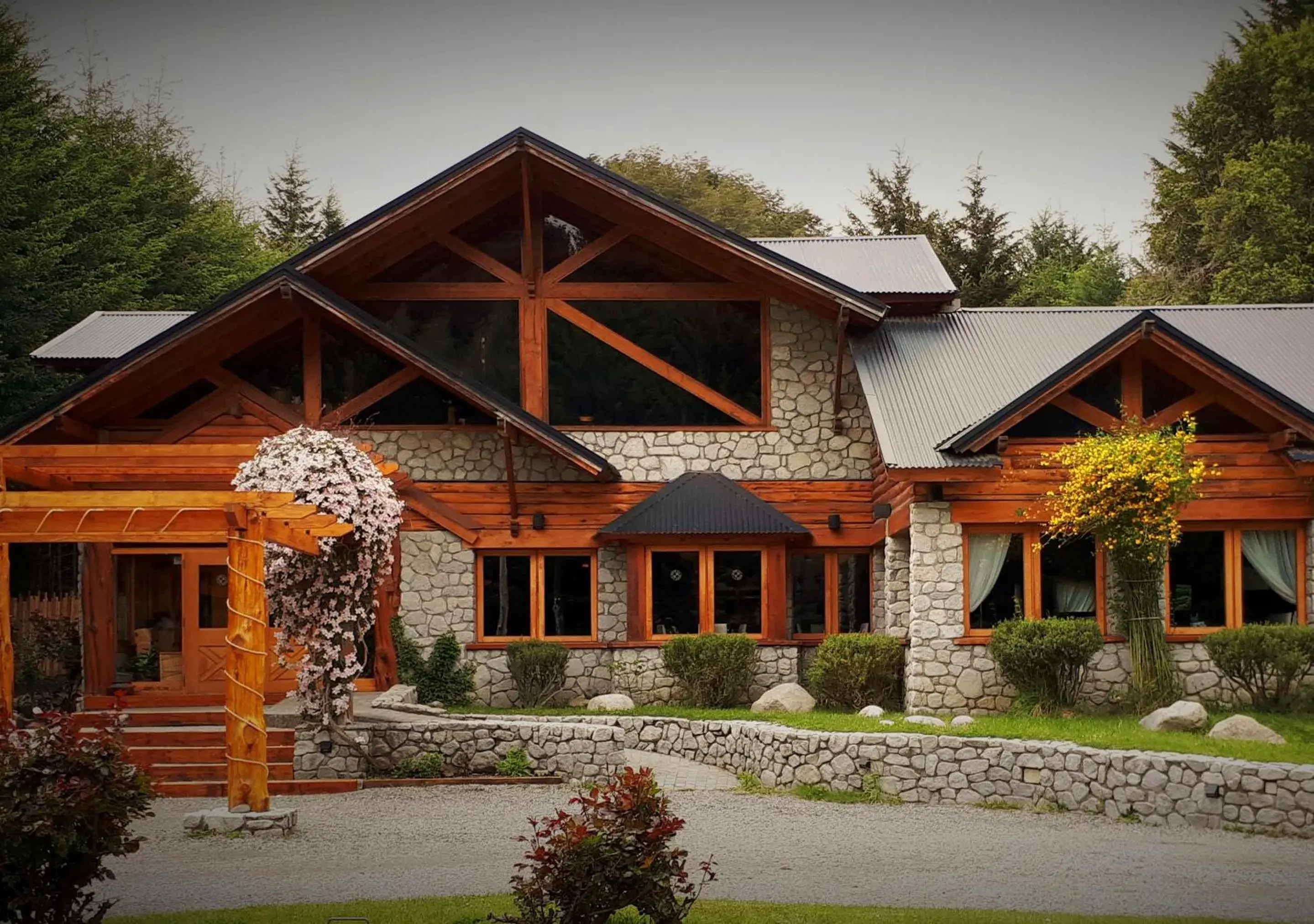 Facade/entrance in ONA Apart Hotel and Spa Facade/entrance in ONA Apart Hotel and Spa