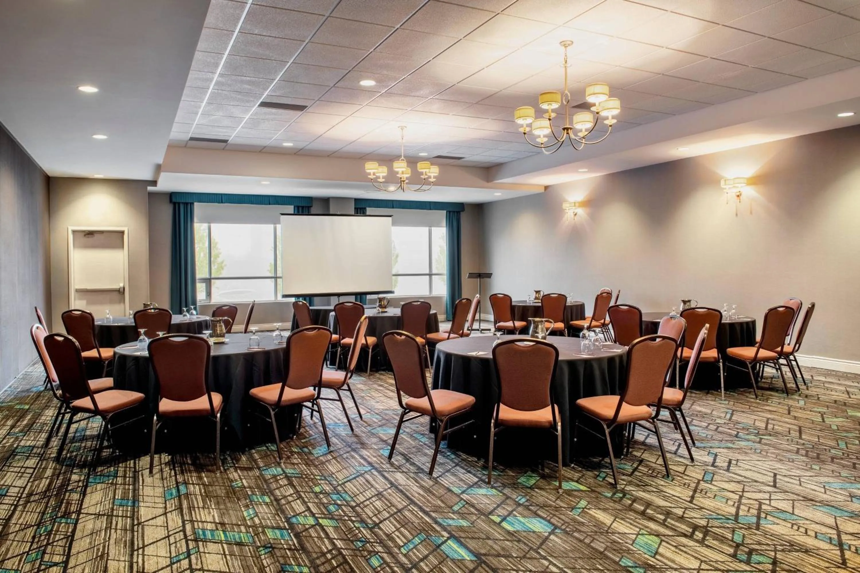 Meeting/conference room in Residence Inn by Marriott Kingston Water's Edge