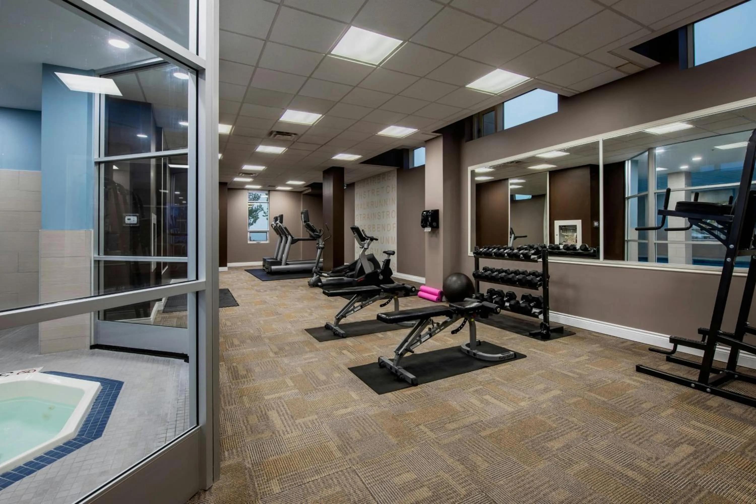 Fitness centre/facilities in Residence Inn by Marriott Kingston Water's Edge
