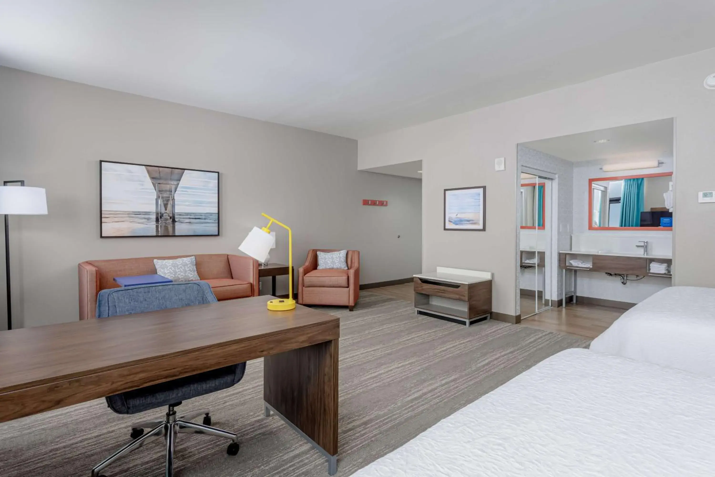 Queen Studio with Partial View in Hampton Inn & Suites - Orange Beach Queen Studio with Partial View in Hampton Inn & Suites - Orange Beach