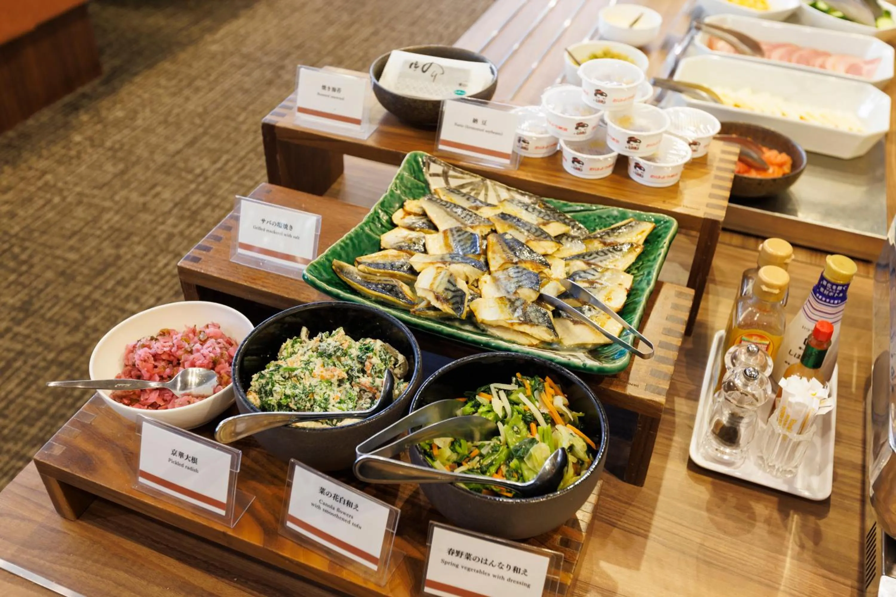 Buffet breakfast in Hotel Sardonyx Tokyo