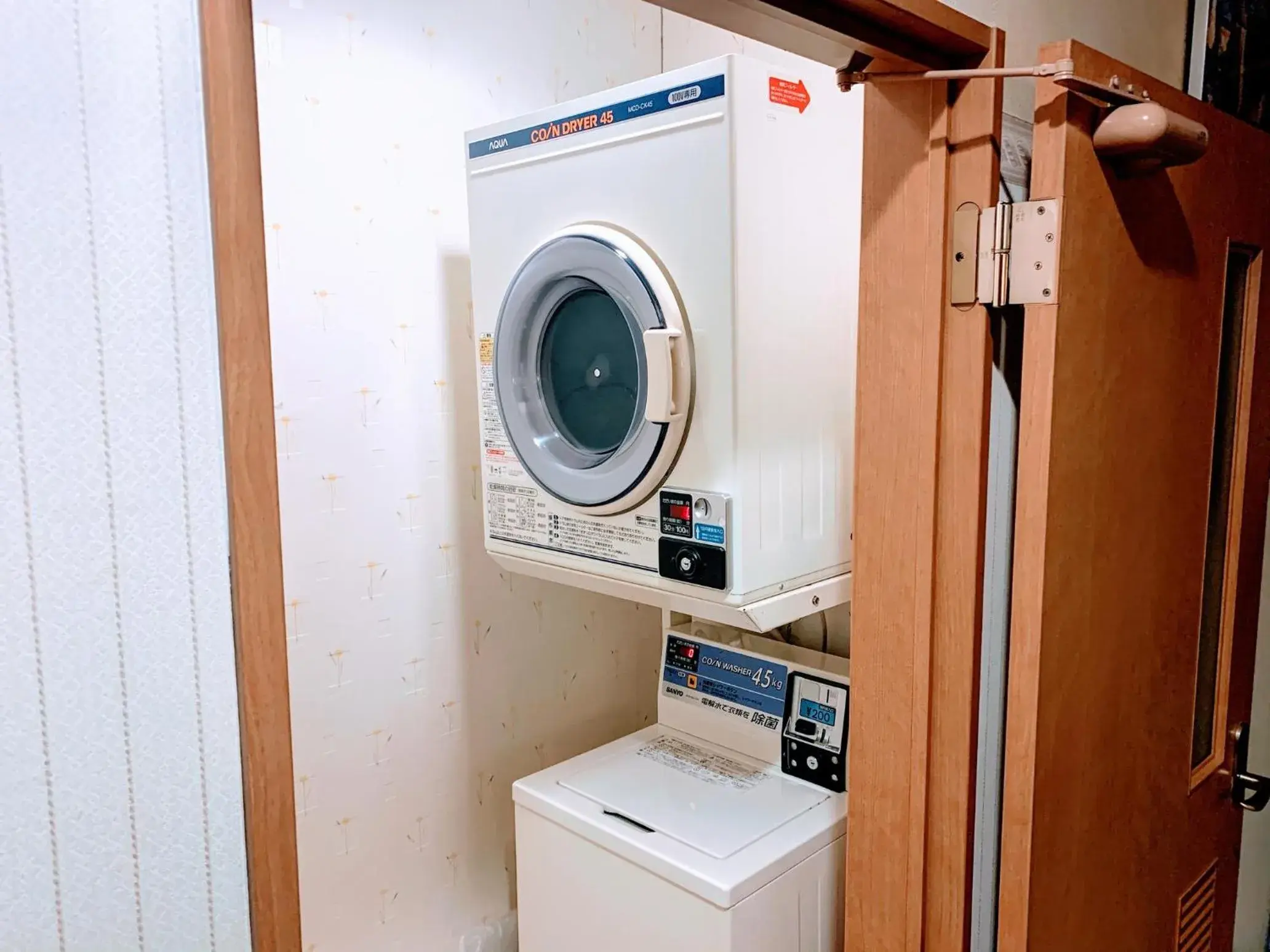 Lobby or reception in Business Hotel Ekimae Lobby or reception in Business Hotel Ekimae