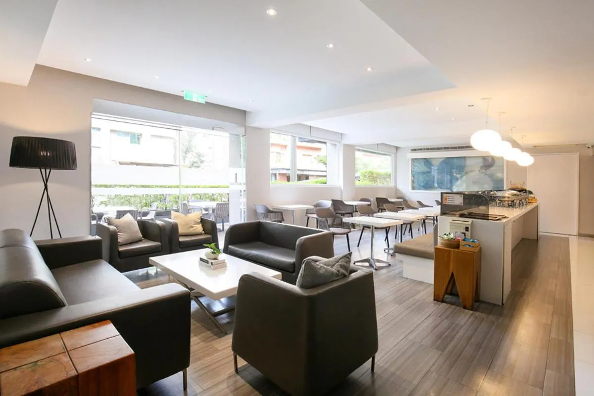 Dining area in Dandy Hotel - Tianmu Branch