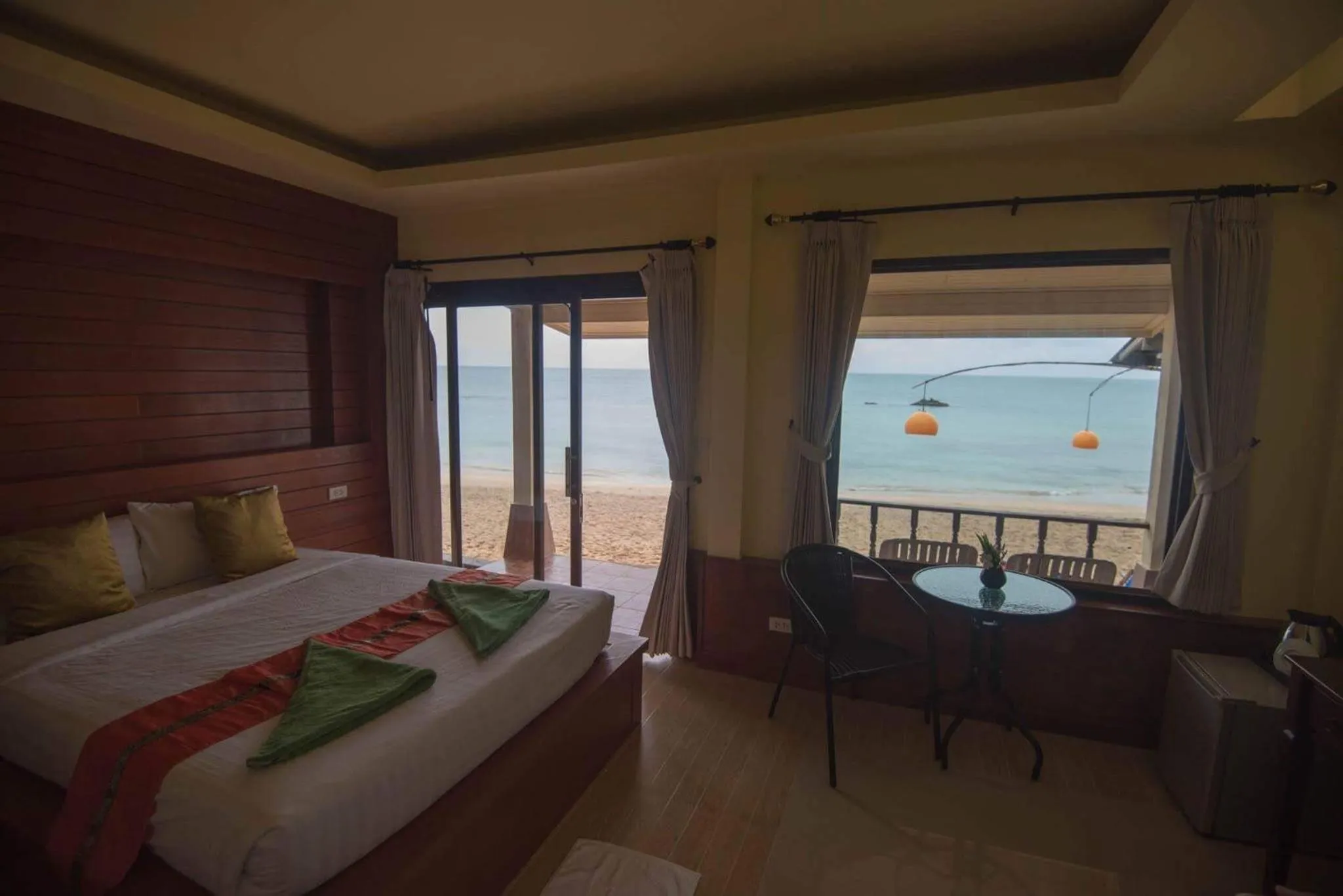 Bed in Lanta Paragon