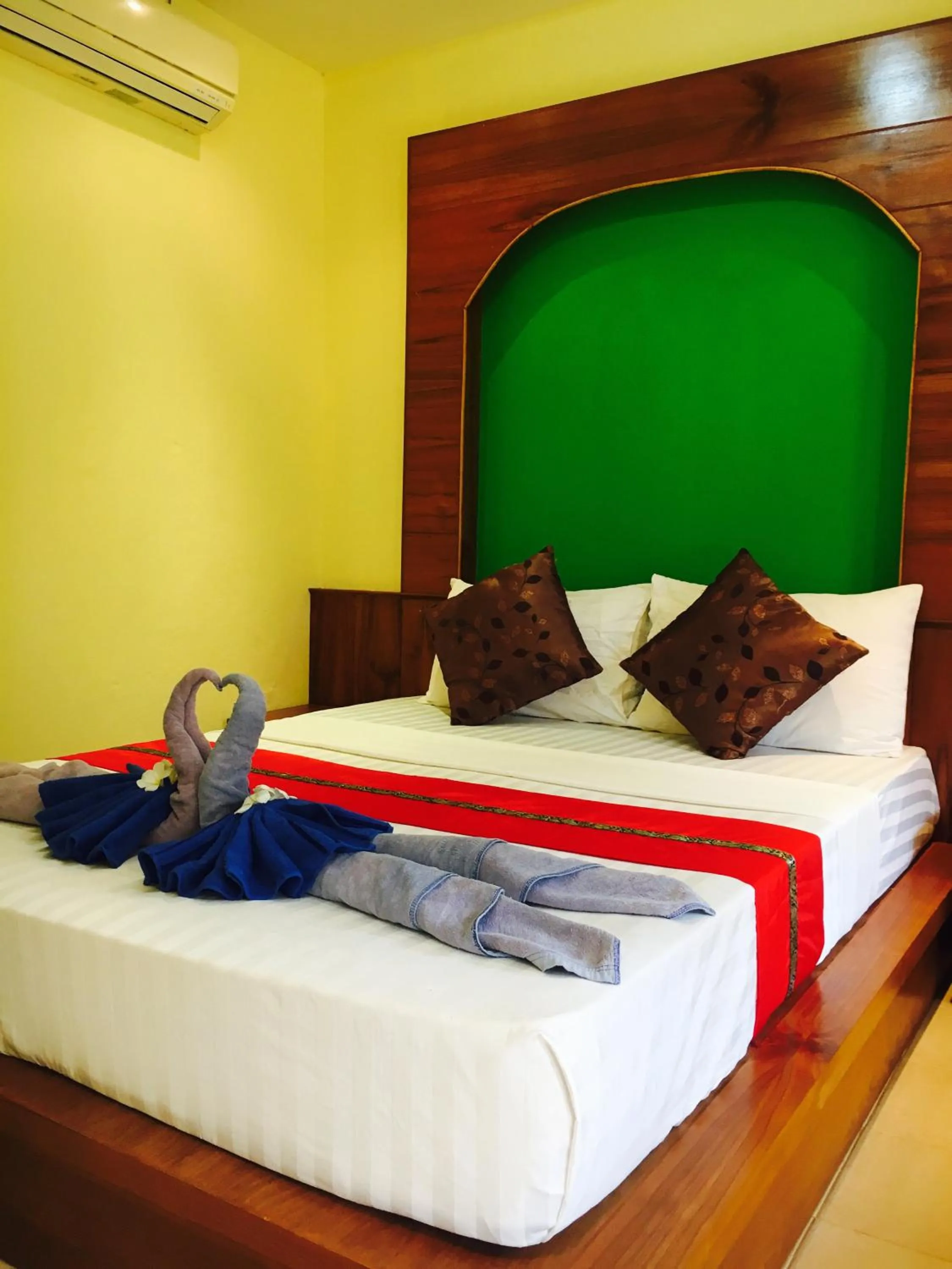 Bed in Lanta Paragon