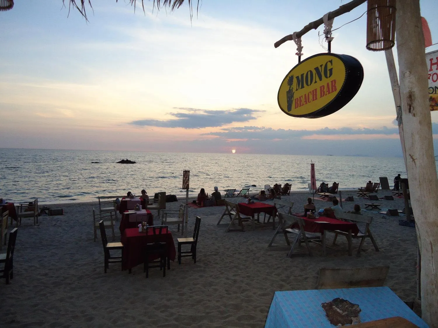 Restaurant/places to eat in Lanta Paragon