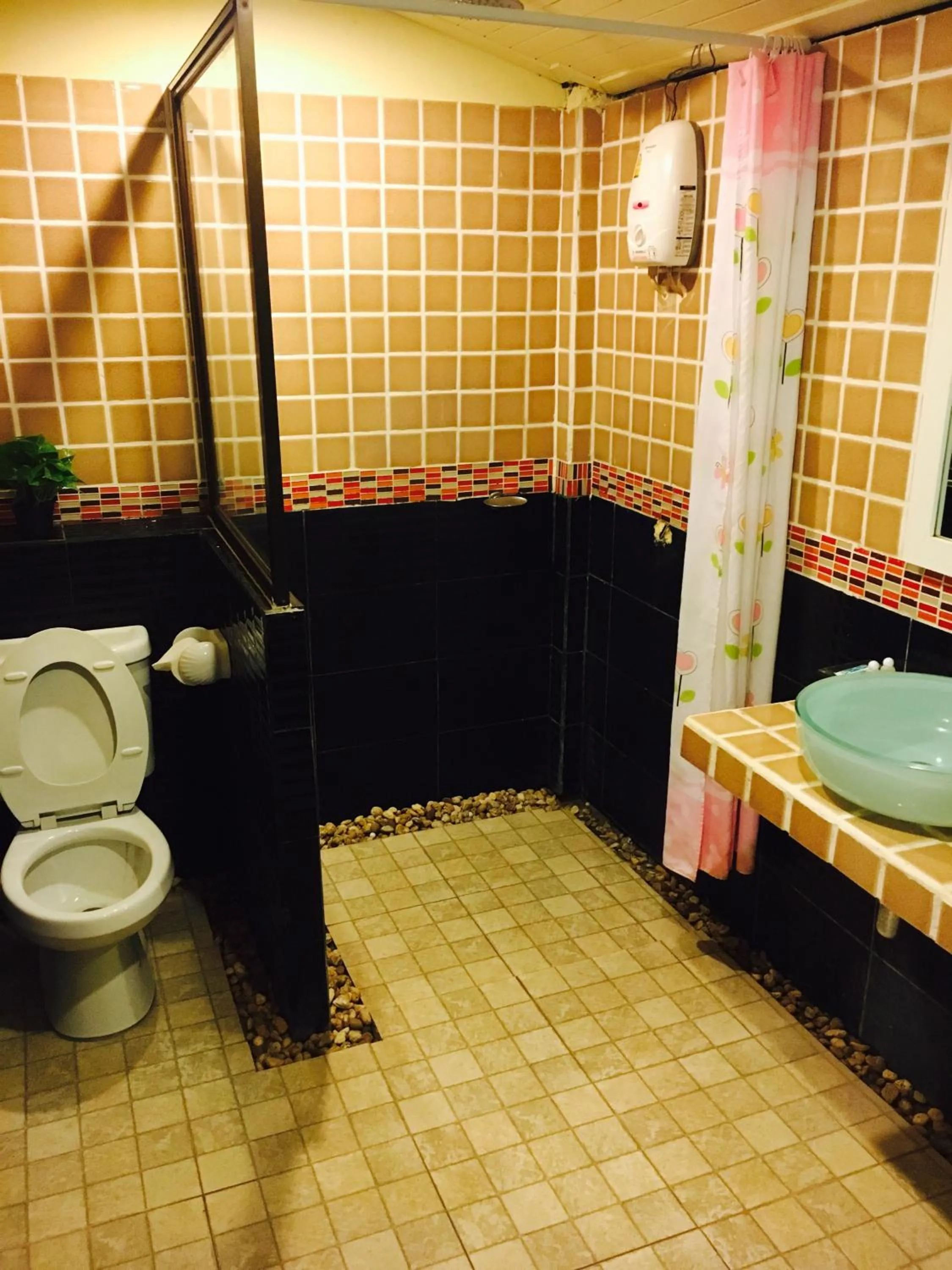 Bathroom in Lanta Paragon