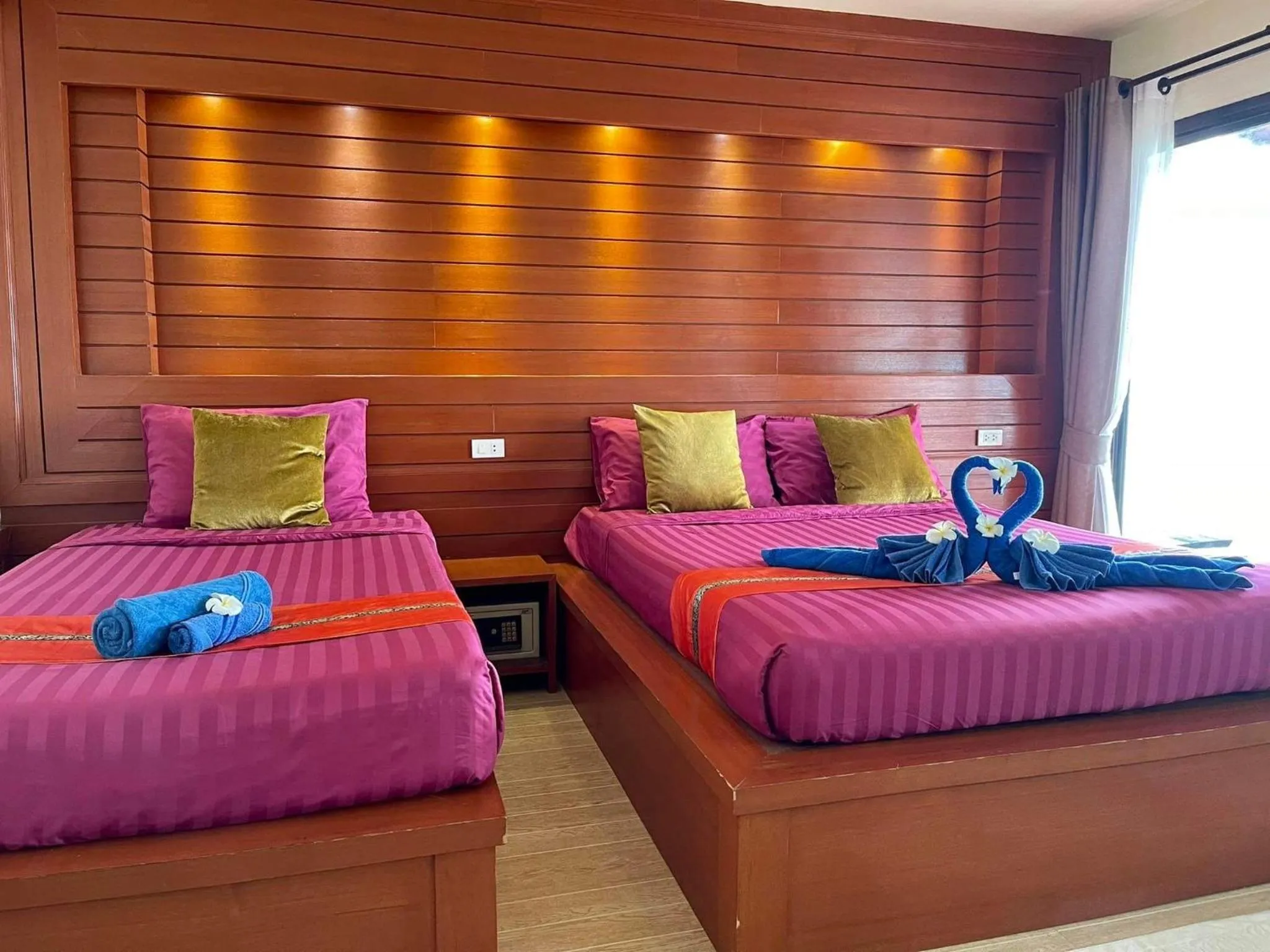 Bed in Lanta Paragon
