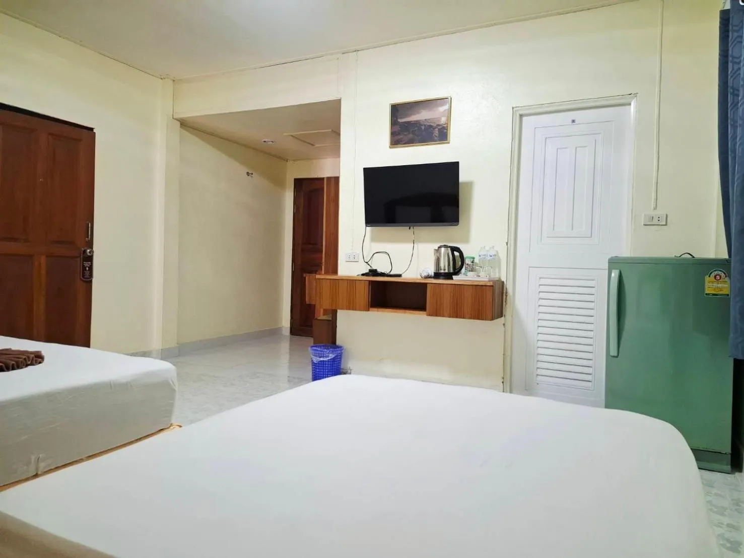 TV and multimedia, Bed in Lanta Summer House 1