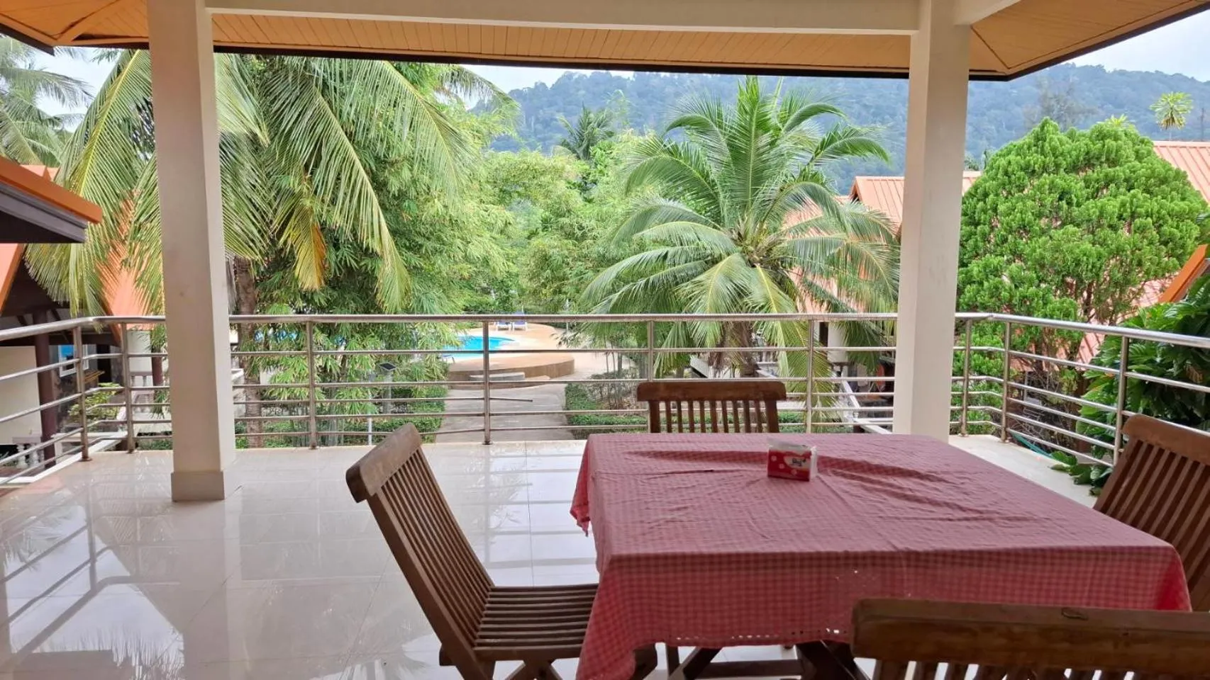 Patio in Lanta Summer House 1