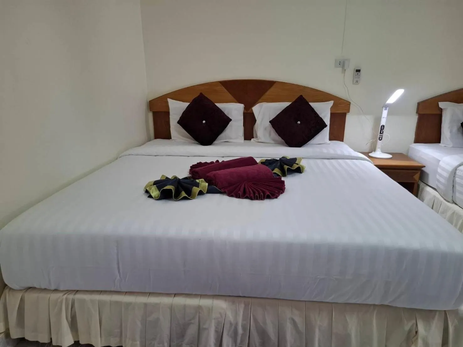 Bedroom, Bed in Lanta Summer House 1